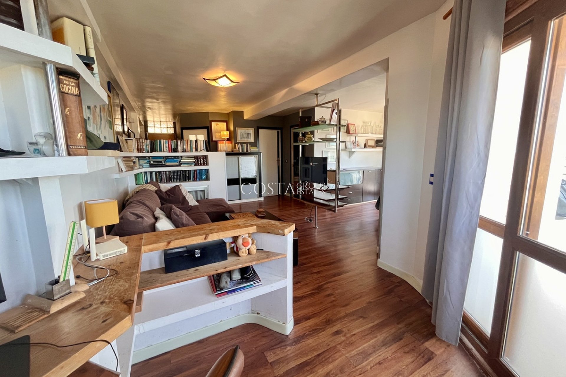 Resale - Apartments -
Torrevieja