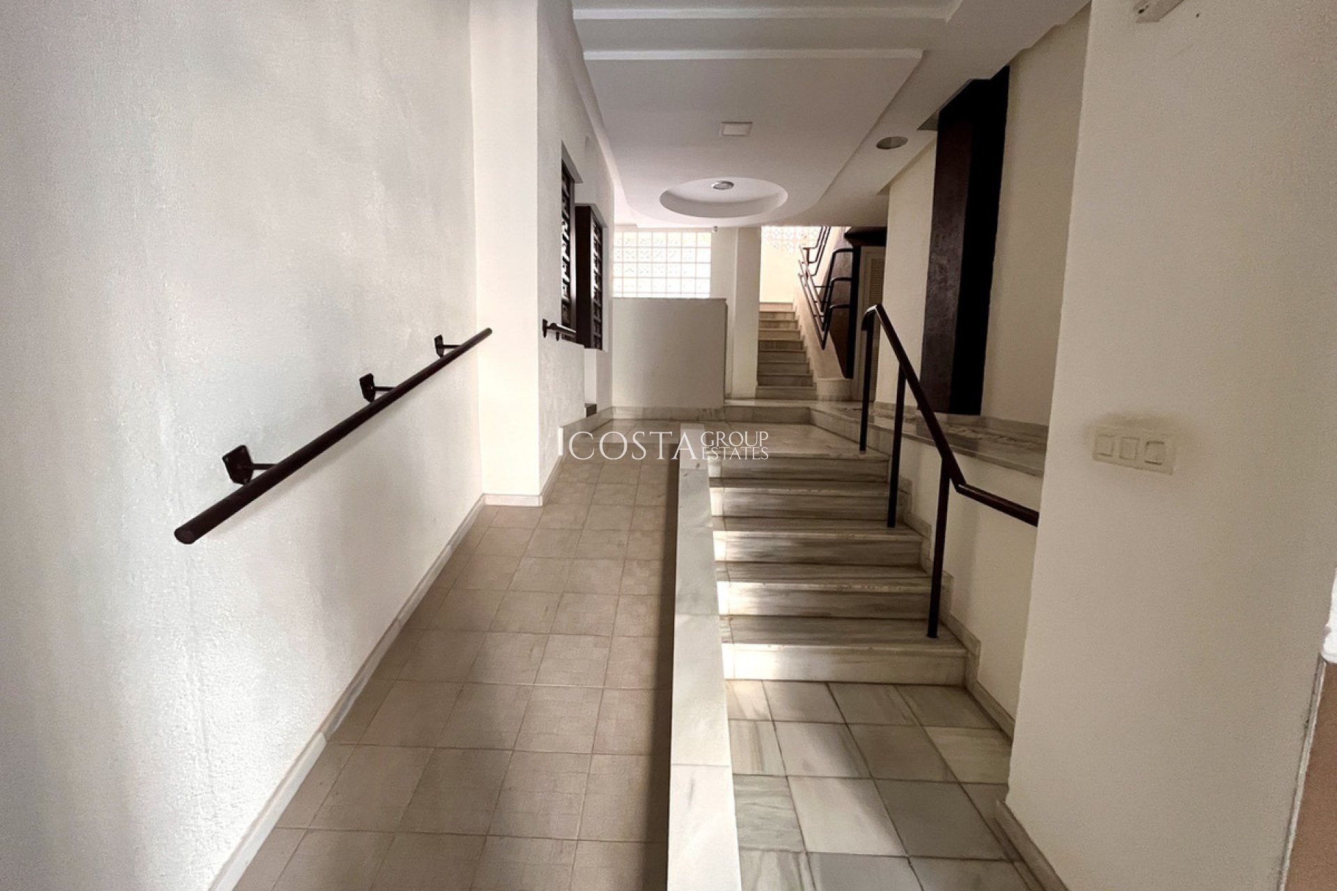 Resale - Apartments -
Torrevieja