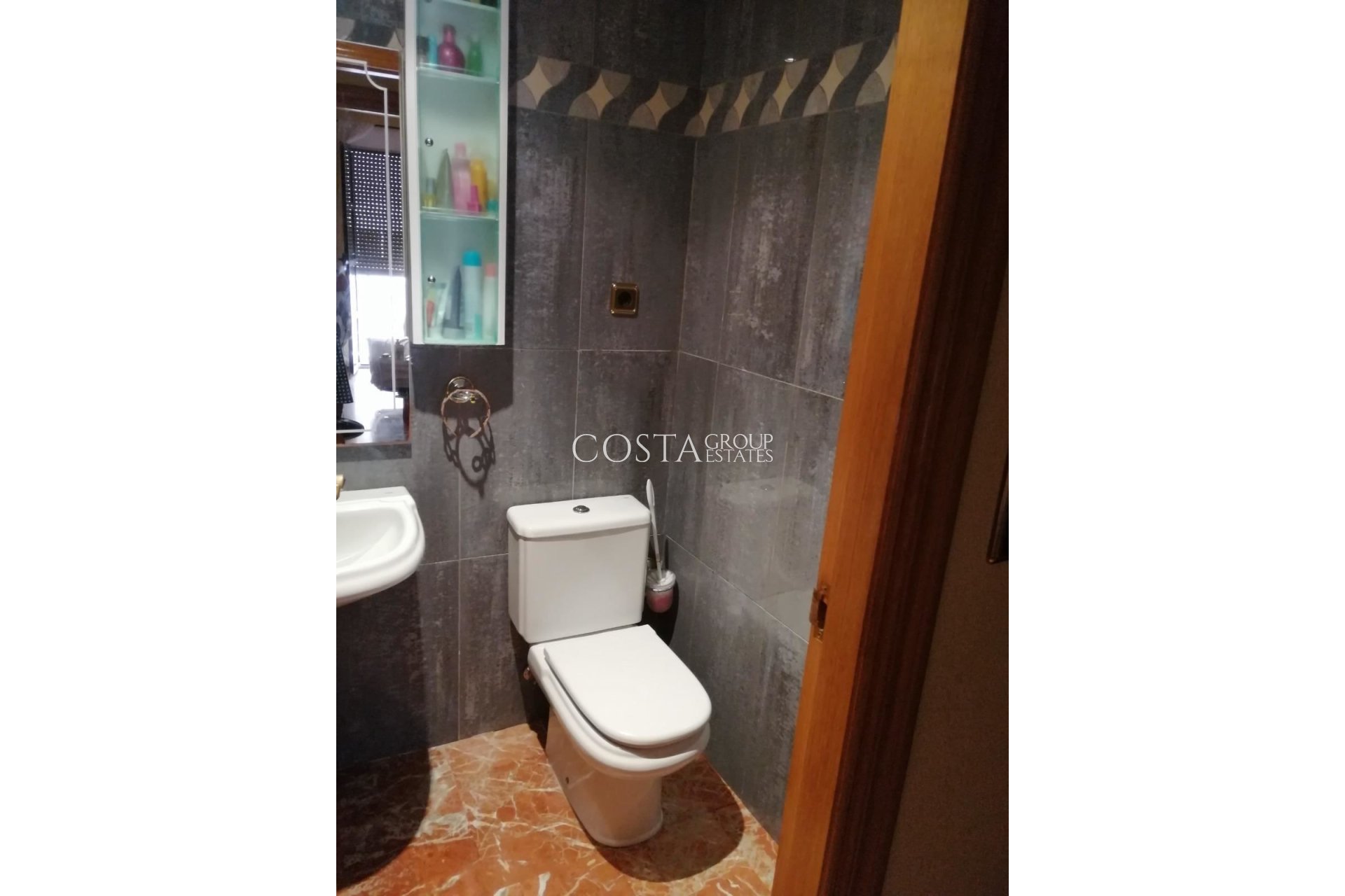 Resale - Apartments -
Torrevieja