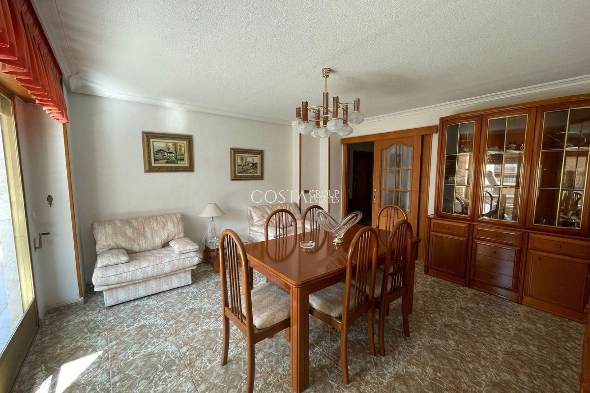 Resale - Apartments -
Torrevieja