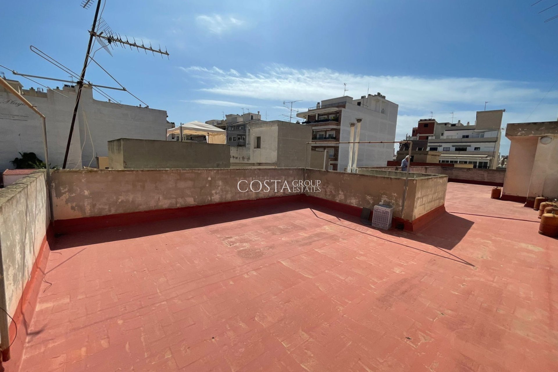 Resale - Apartments -
Torrevieja