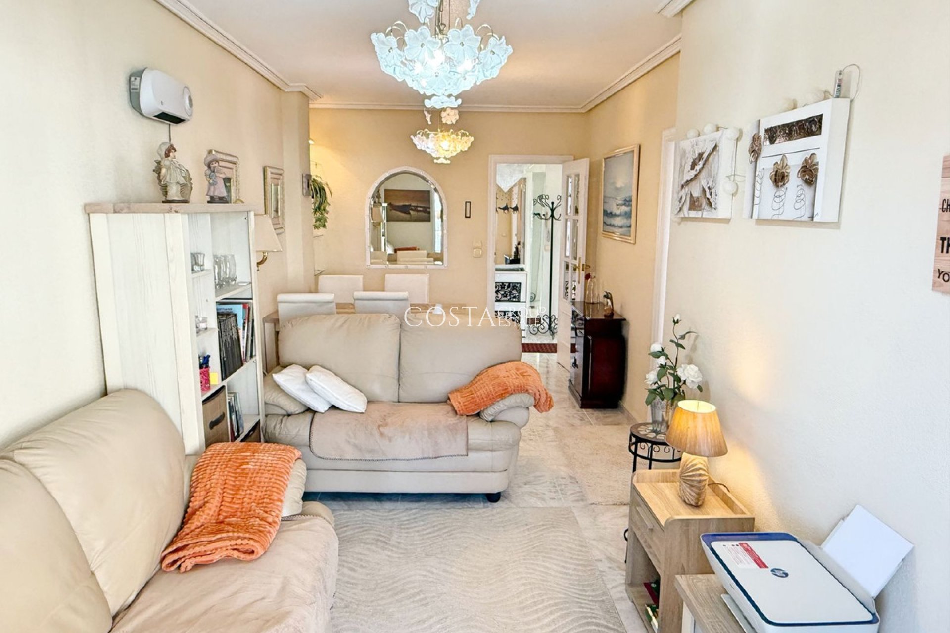 Resale - Apartments -
Torrevieja