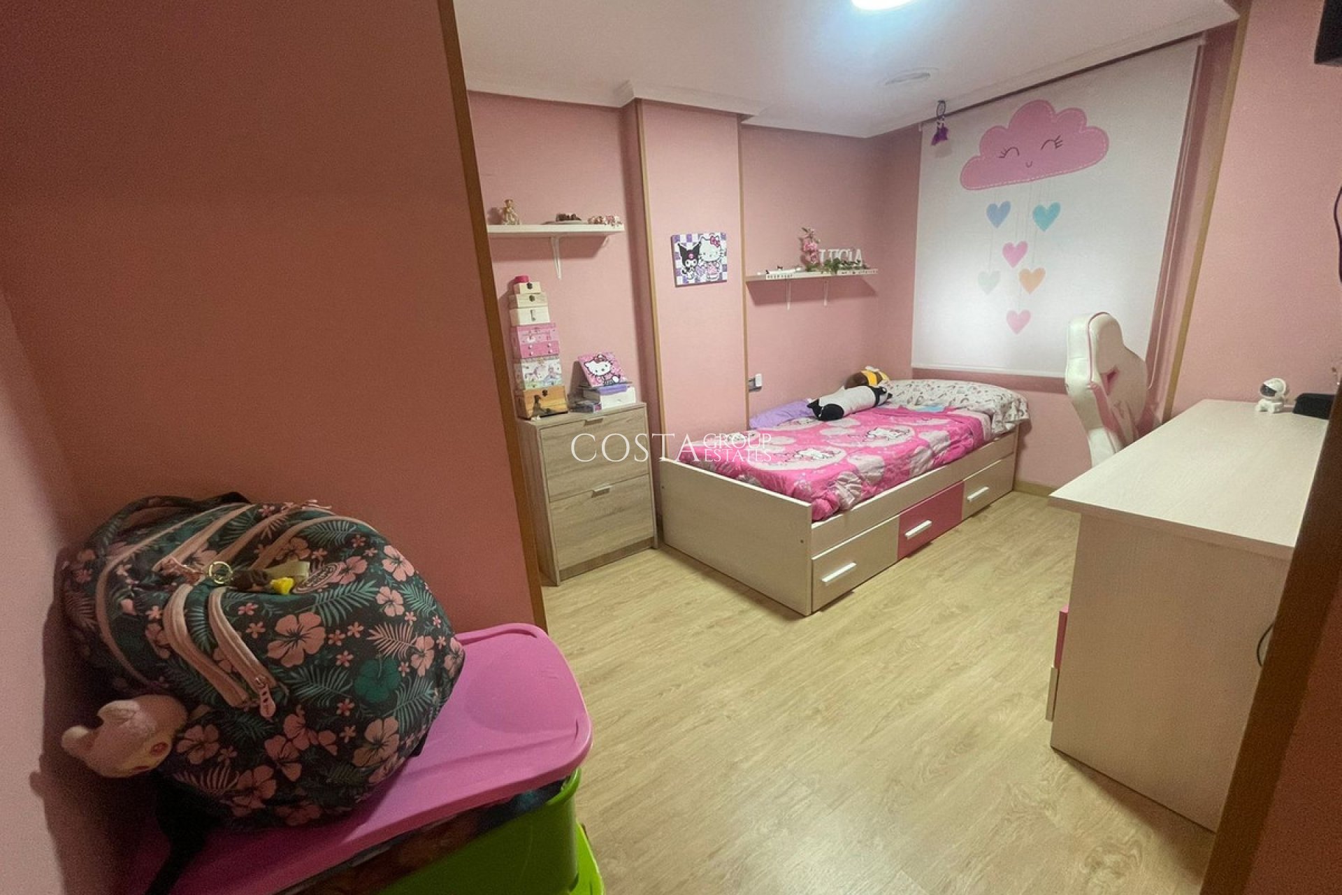 Resale - Apartments -
Torrevieja