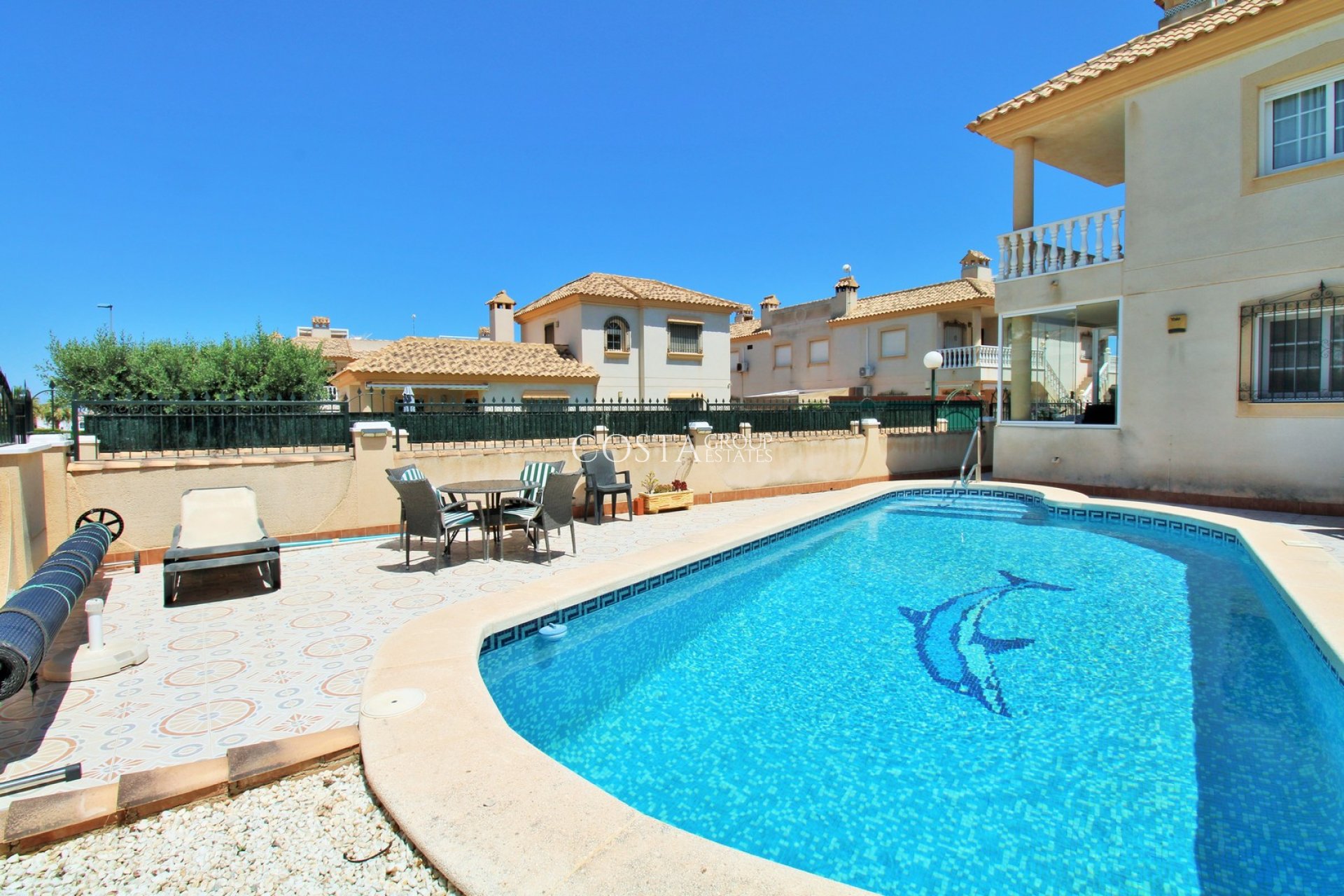 Resale - Apartments -
Villamartín - PAU 8