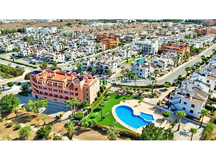 Resale - Apartments -
Villamartín - PAU 8