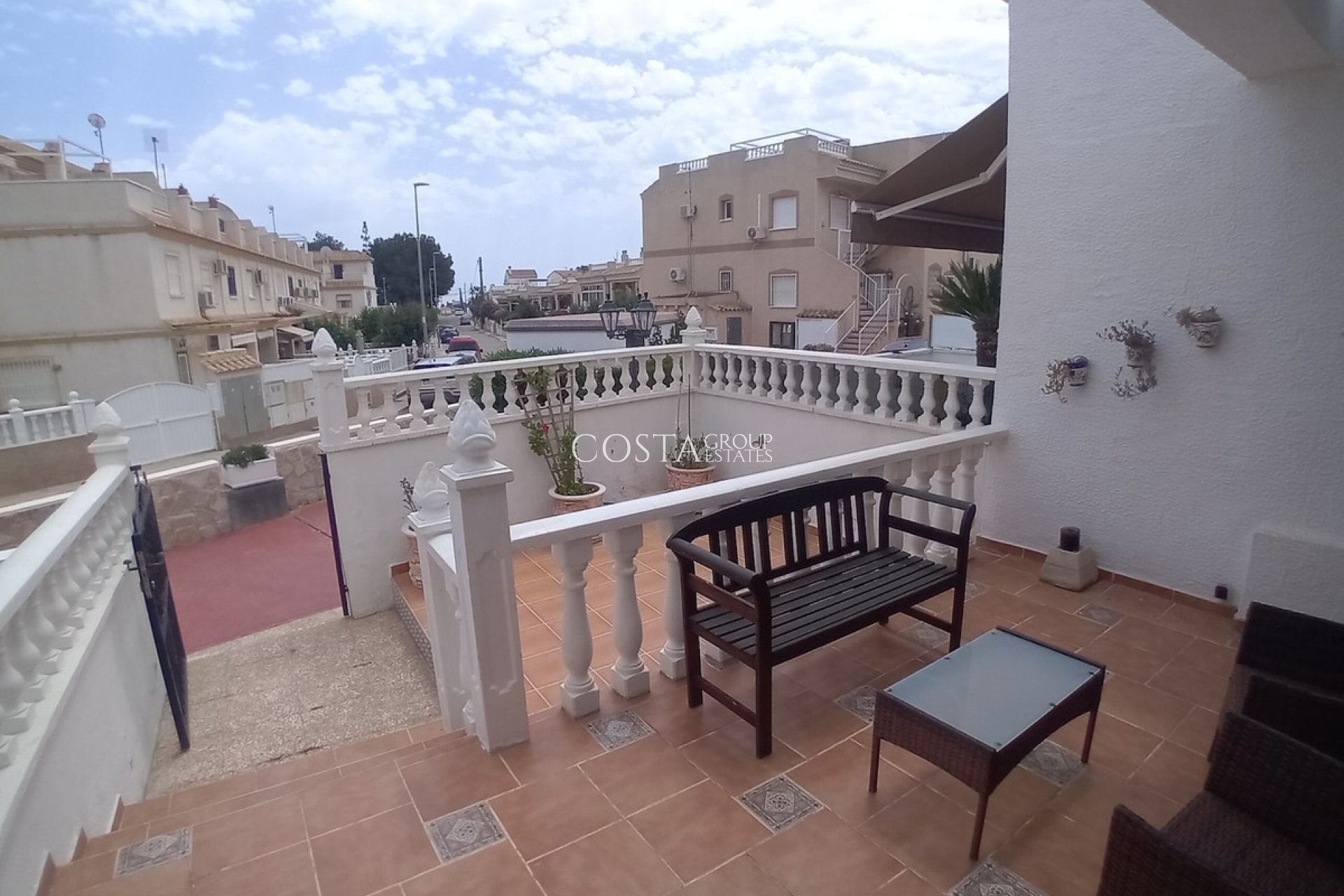 Resale - House -
Algorfa - Algorfa Centro