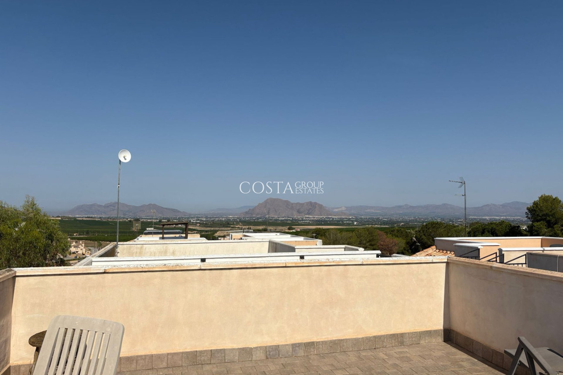 Resale - House -
Algorfa - Algorfa Centro