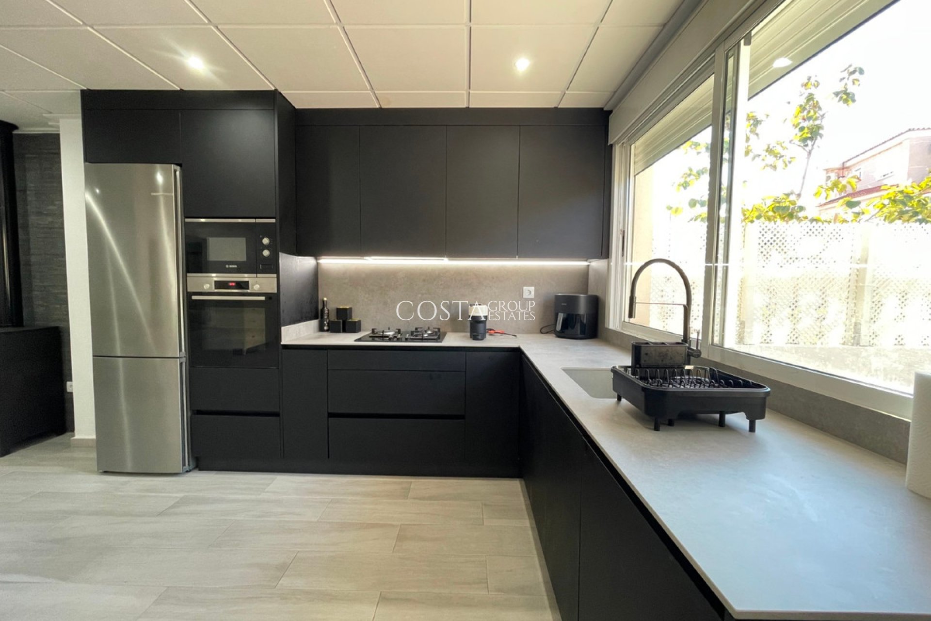 Resale - House -
Algorfa - La Finca Golf