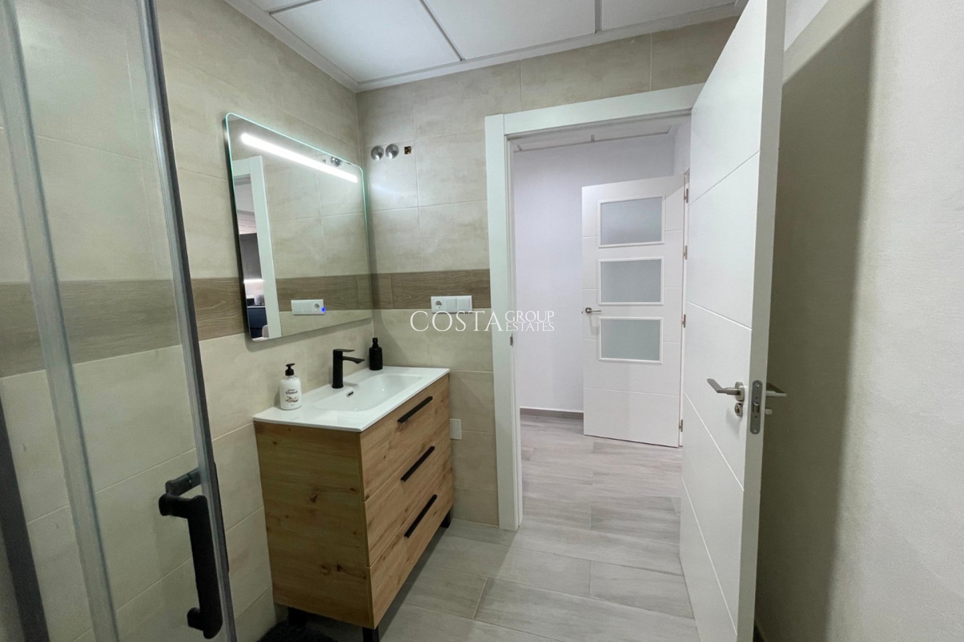 Resale - House -
Algorfa - La Finca Golf