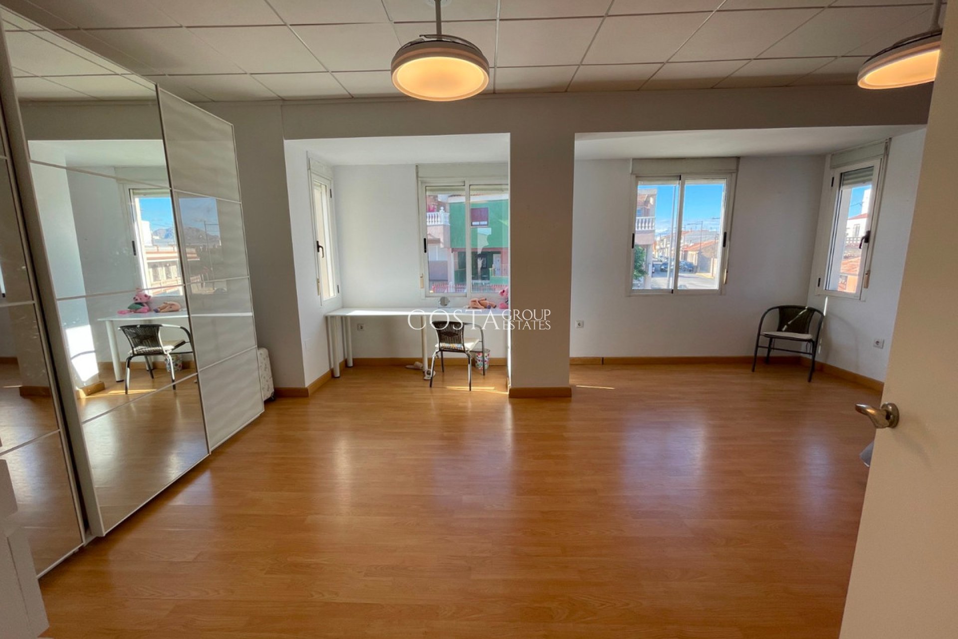 Resale - House -
Algorfa - La Finca Golf