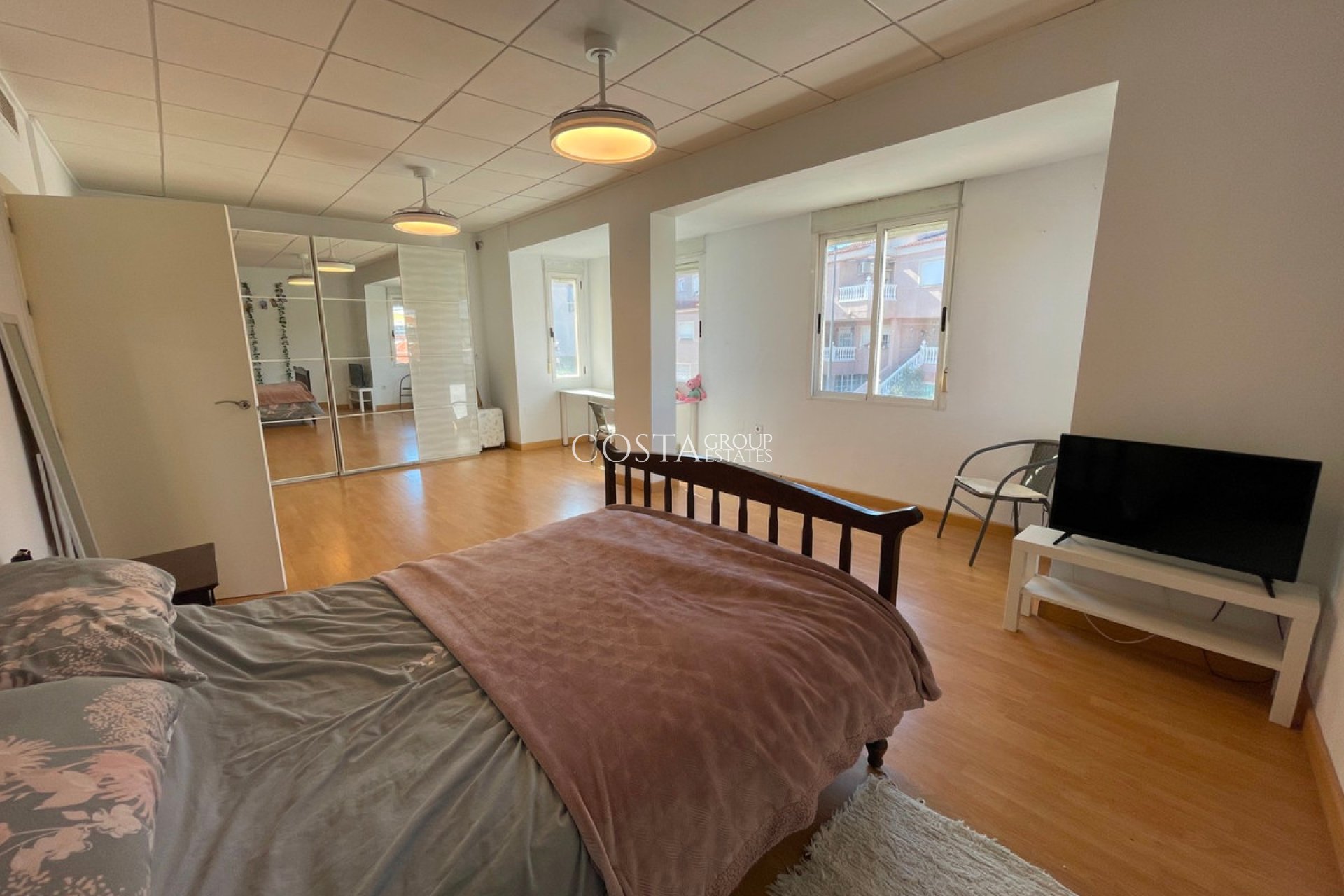 Resale - House -
Algorfa - La Finca Golf