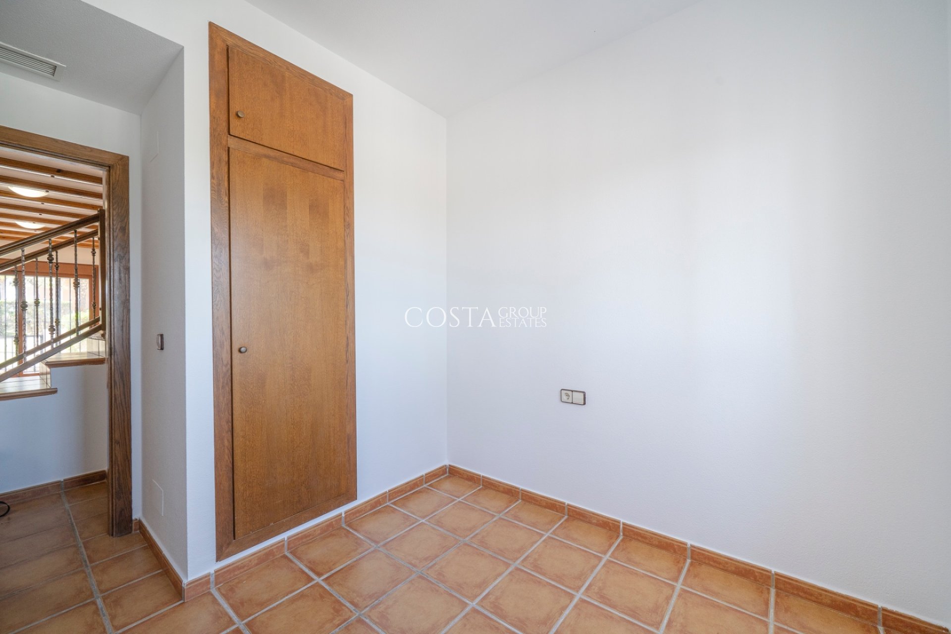Resale - House -
Algorfa