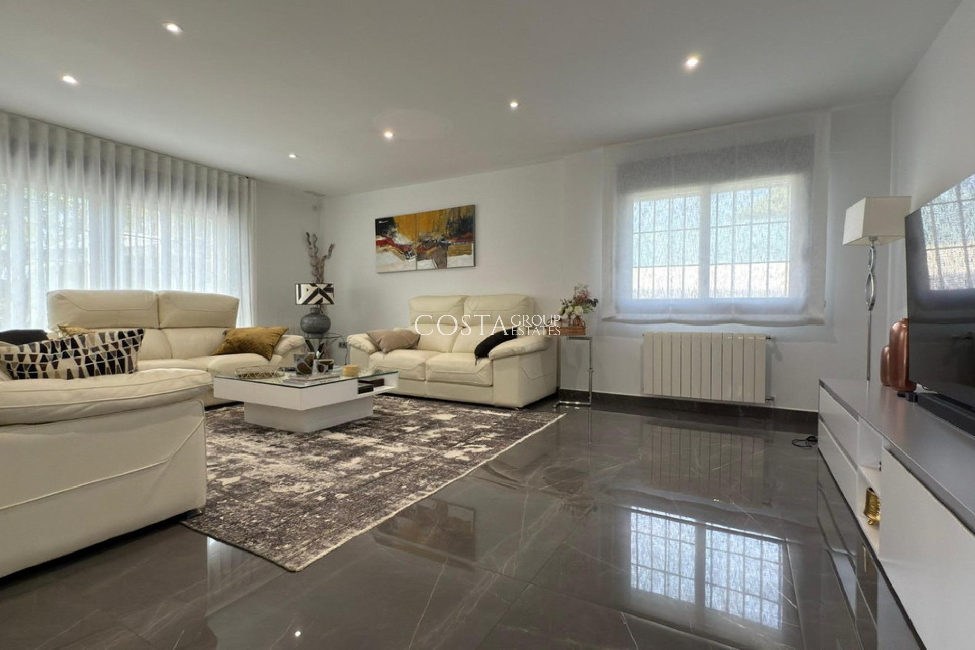 Resale - House -
Alicante - Alicante Centro