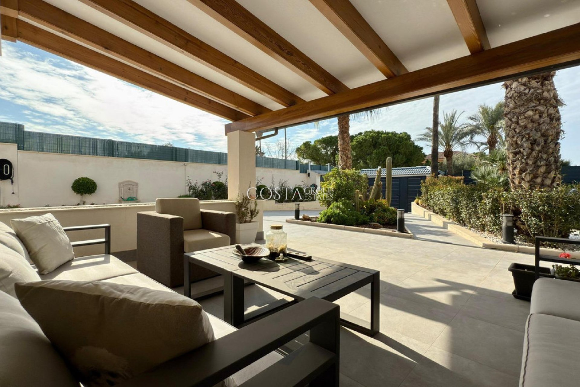 Resale - House -
Alicante - Alicante Centro