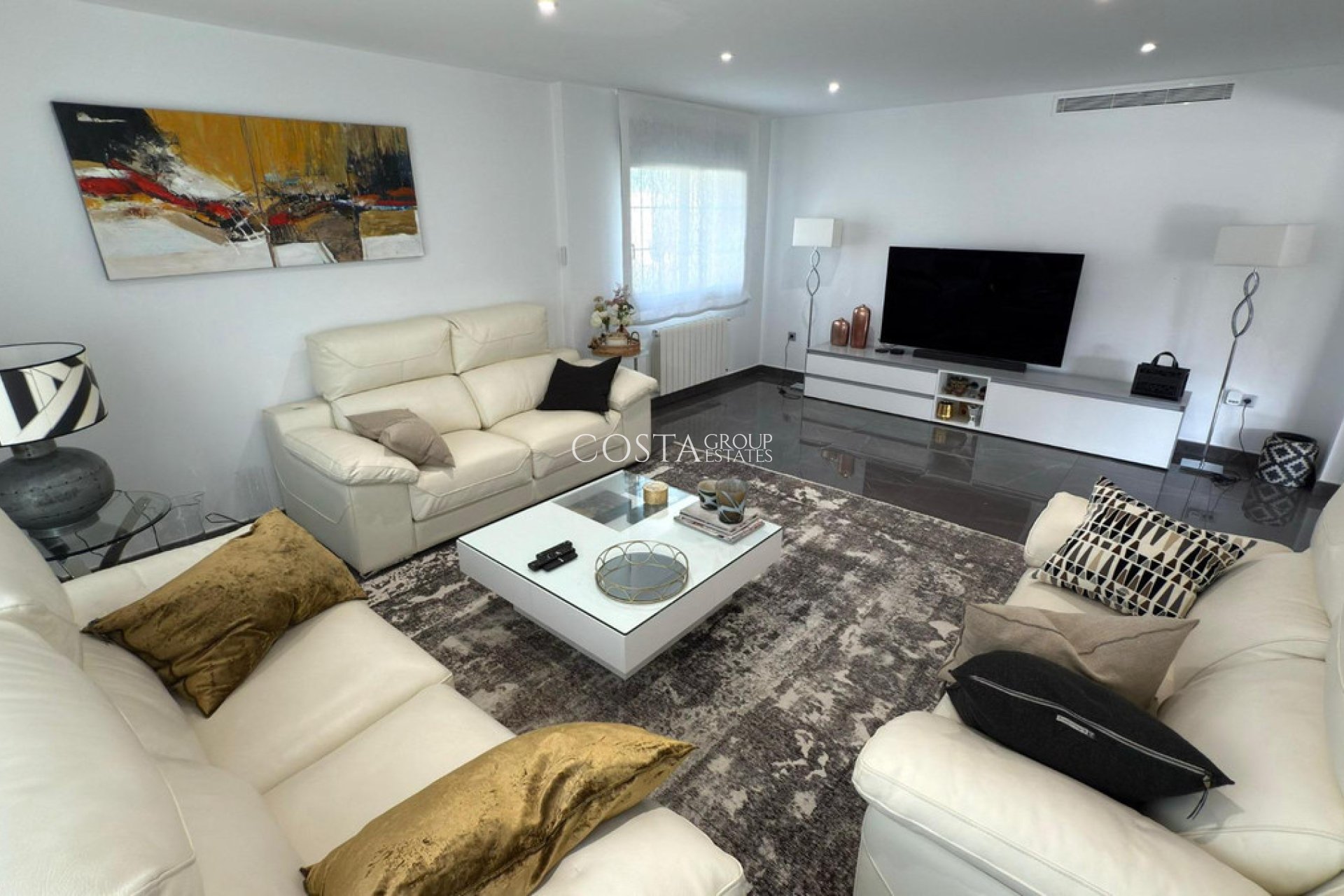 Resale - House -
Alicante - Alicante Centro