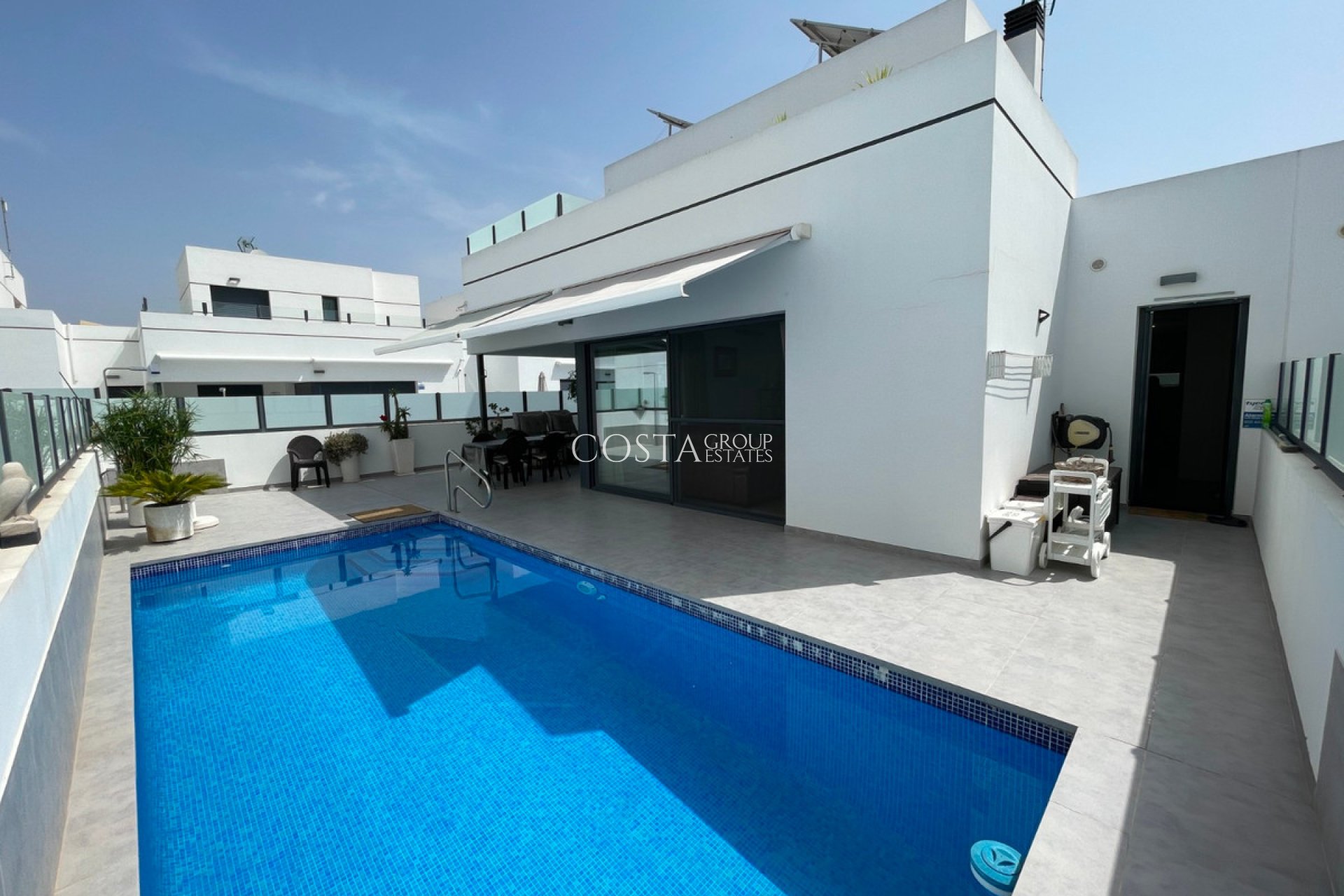 Resale - House -
Alicante - Alicante Centro