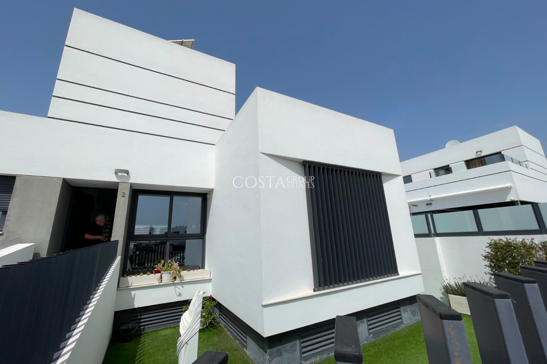 Resale - House -
Alicante - Alicante Centro
