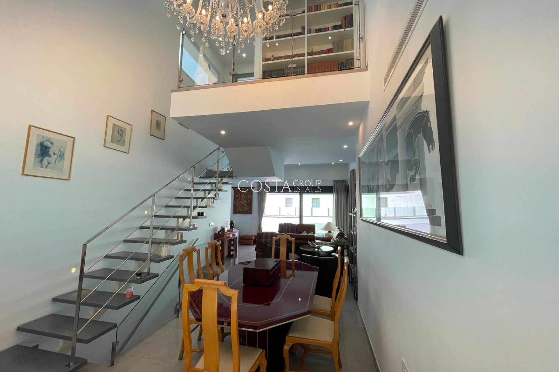 Resale - House -
Alicante - Alicante Centro