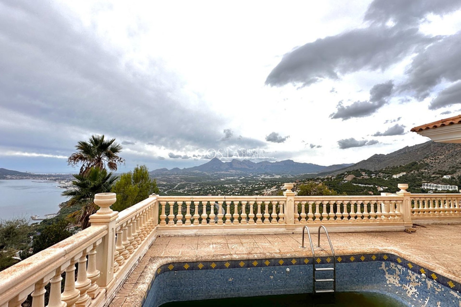 Resale - House -
Altea - Altea Centro