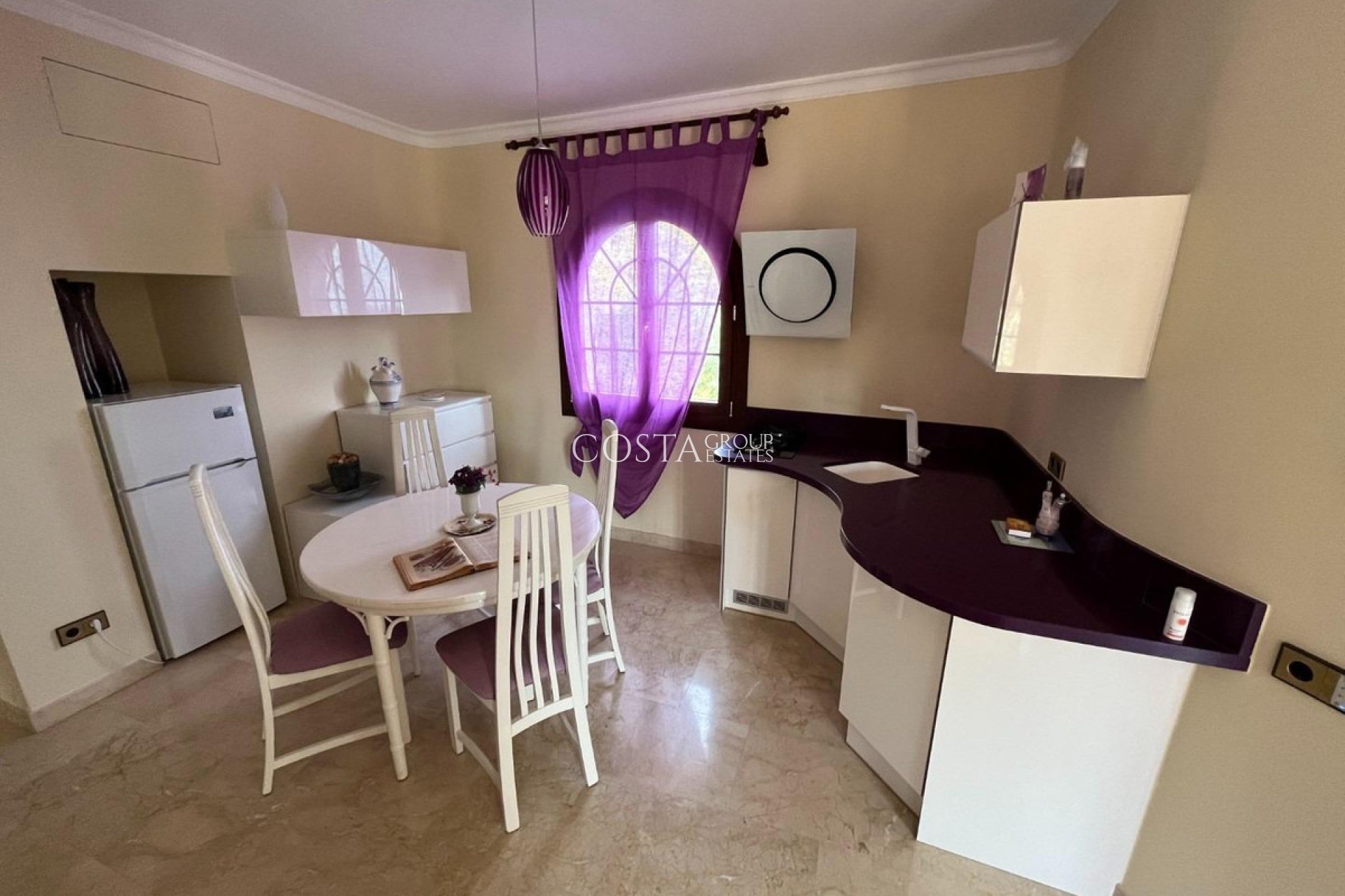 Resale - House -
Altea - Altea Centro