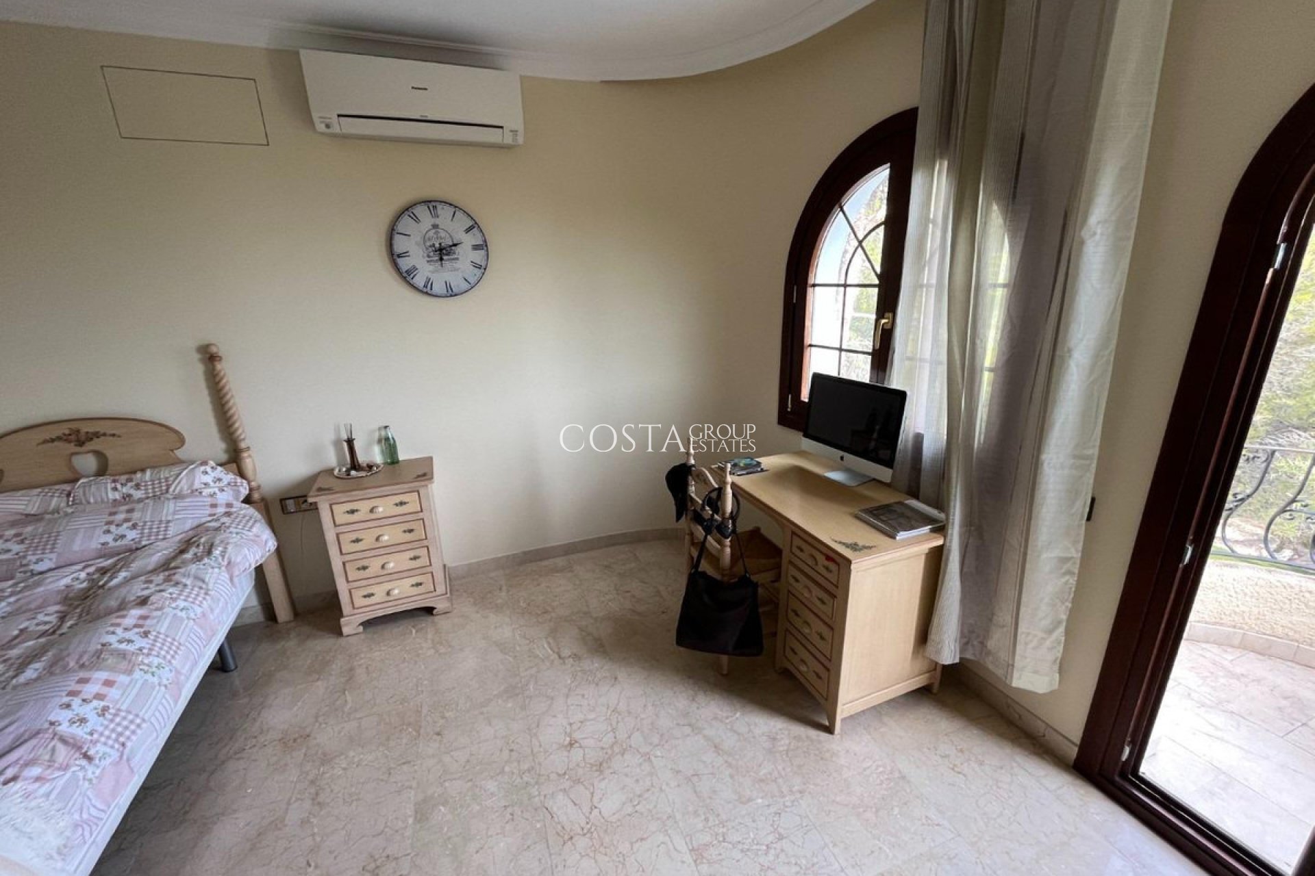 Resale - House -
Altea - Altea Centro