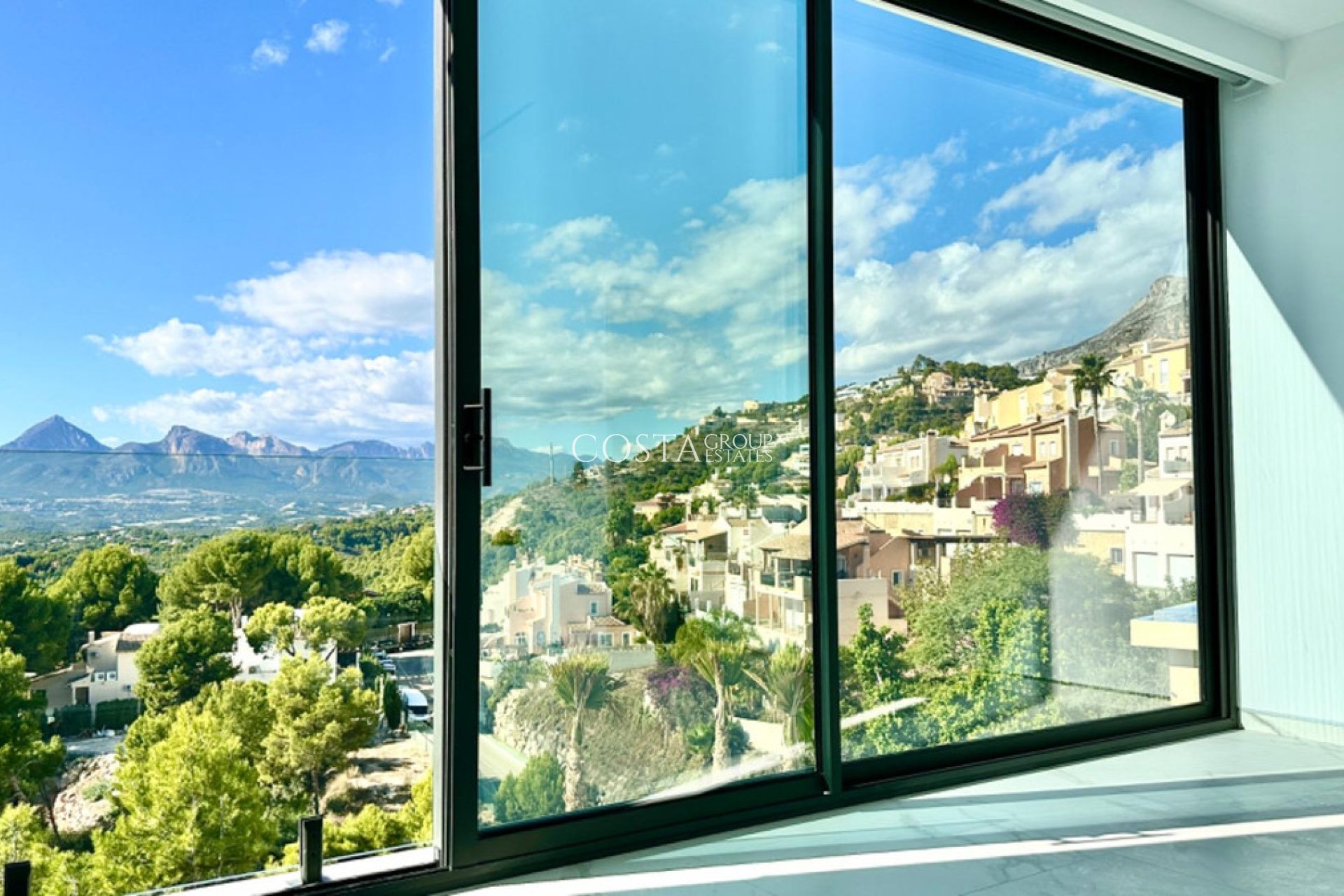 Resale - House -
Altea - Altea Centro