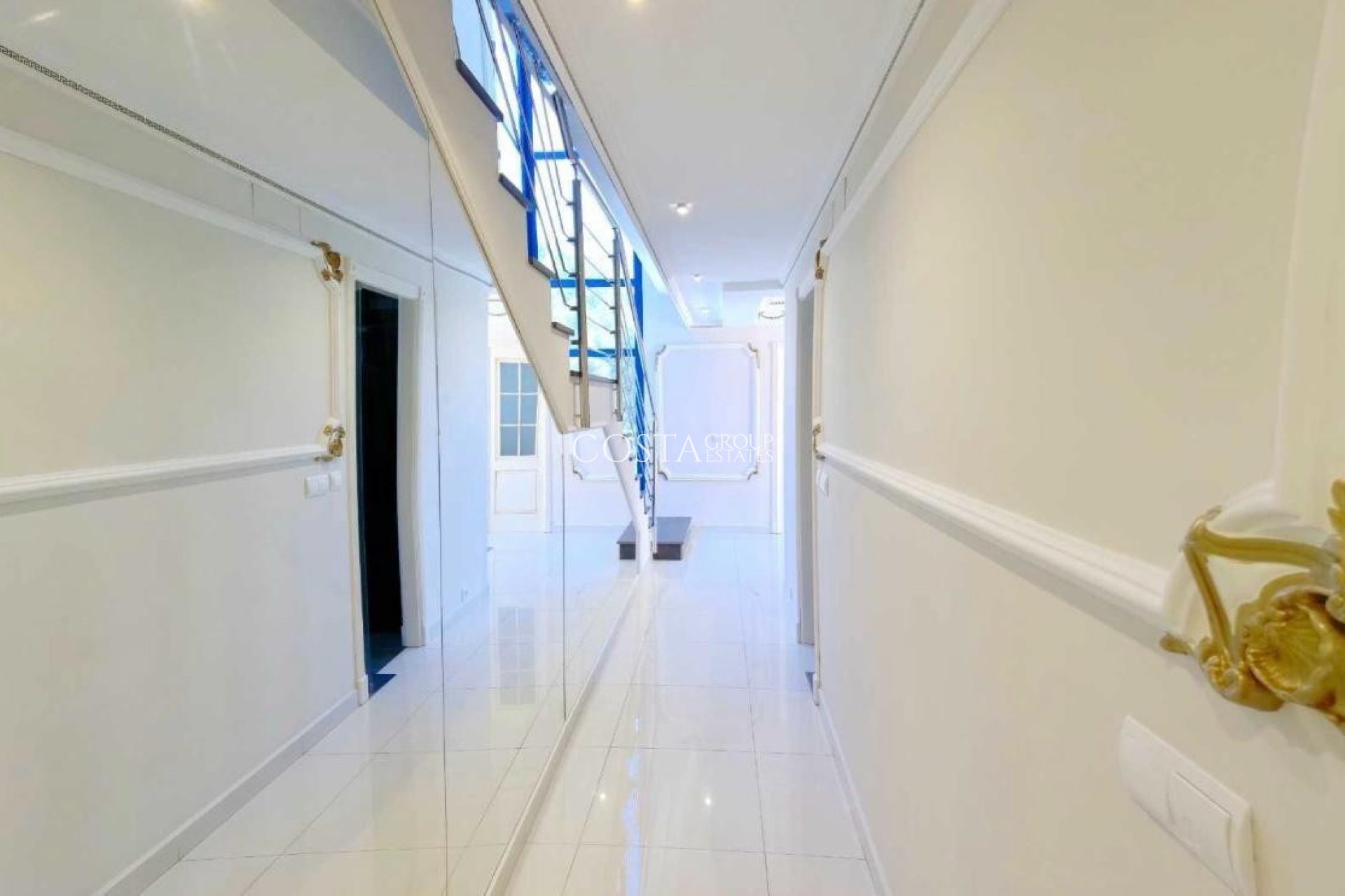 Resale - House -
Altea - Altea Centro
