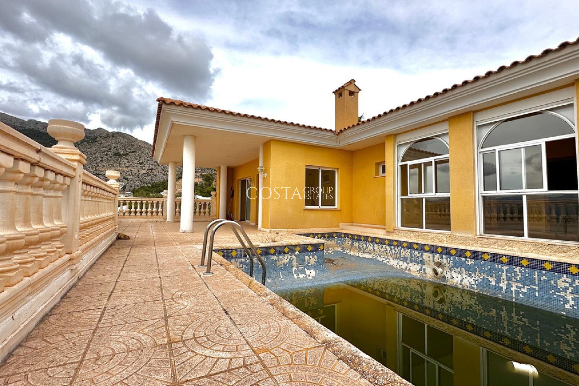 Resale - House -
Altea - Altea Centro