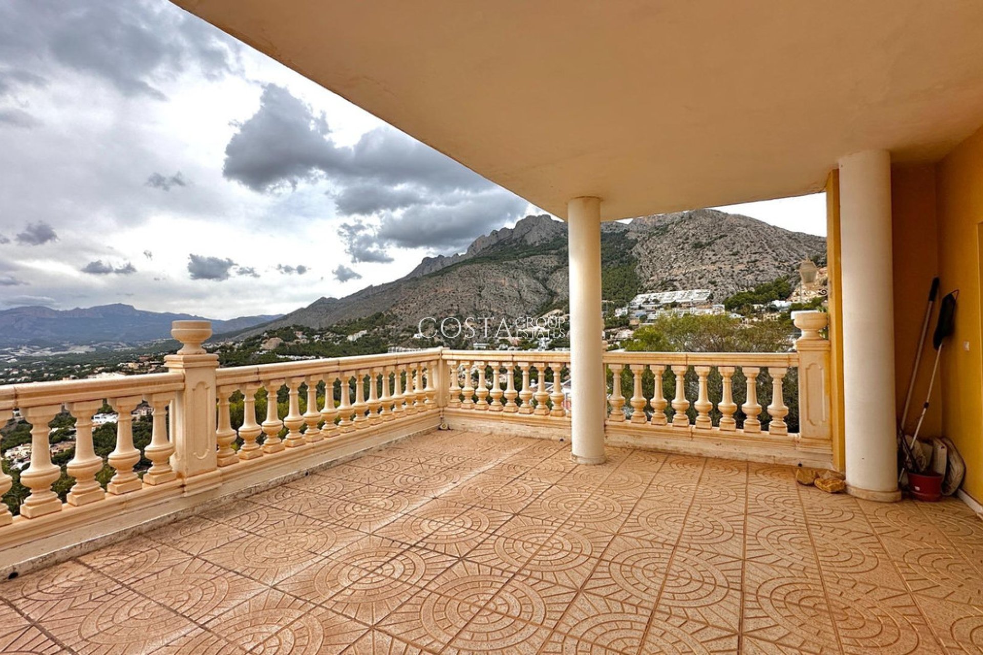 Resale - House -
Altea - Altea Centro