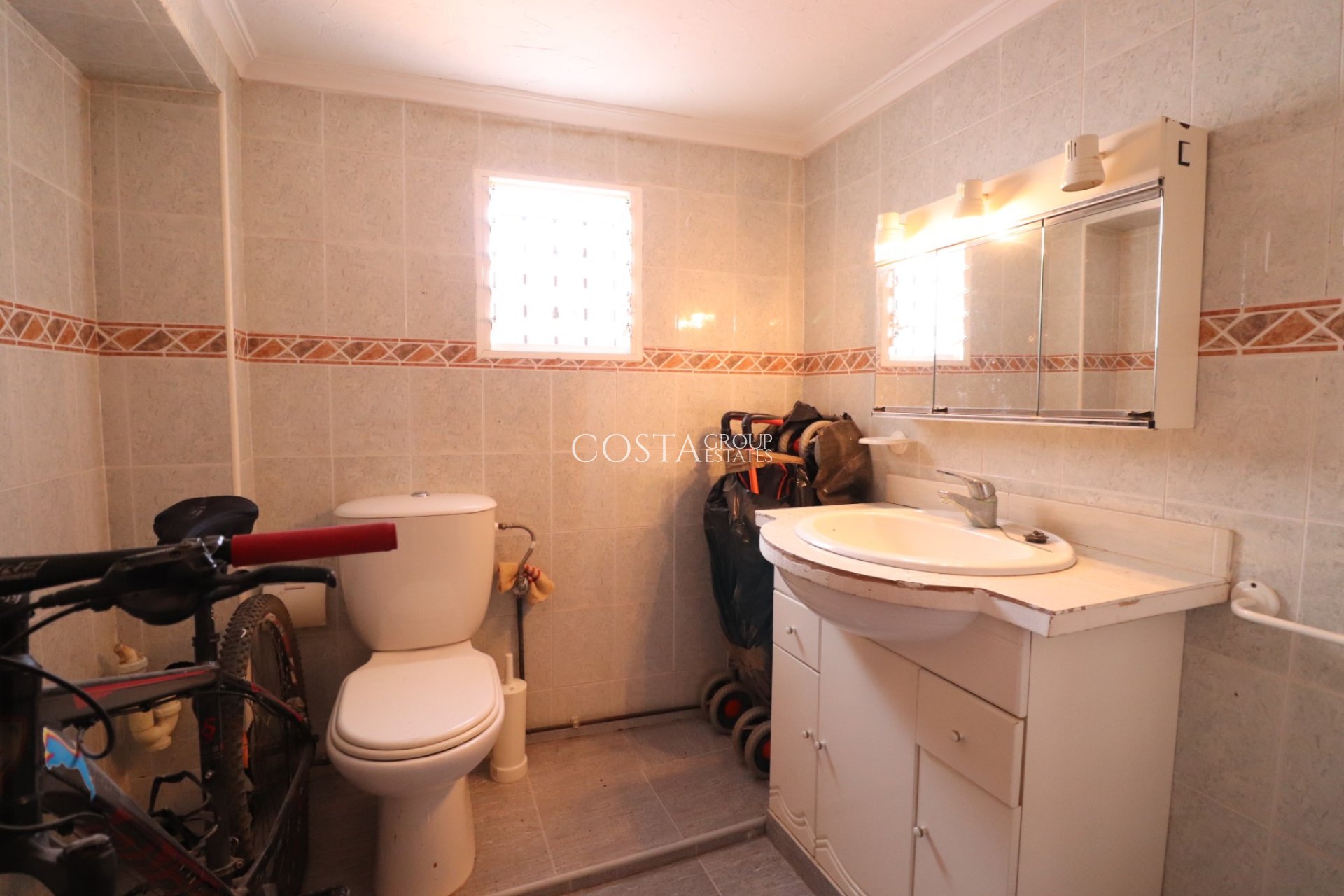 Resale - House -
Benijofar - Benijofar - Village