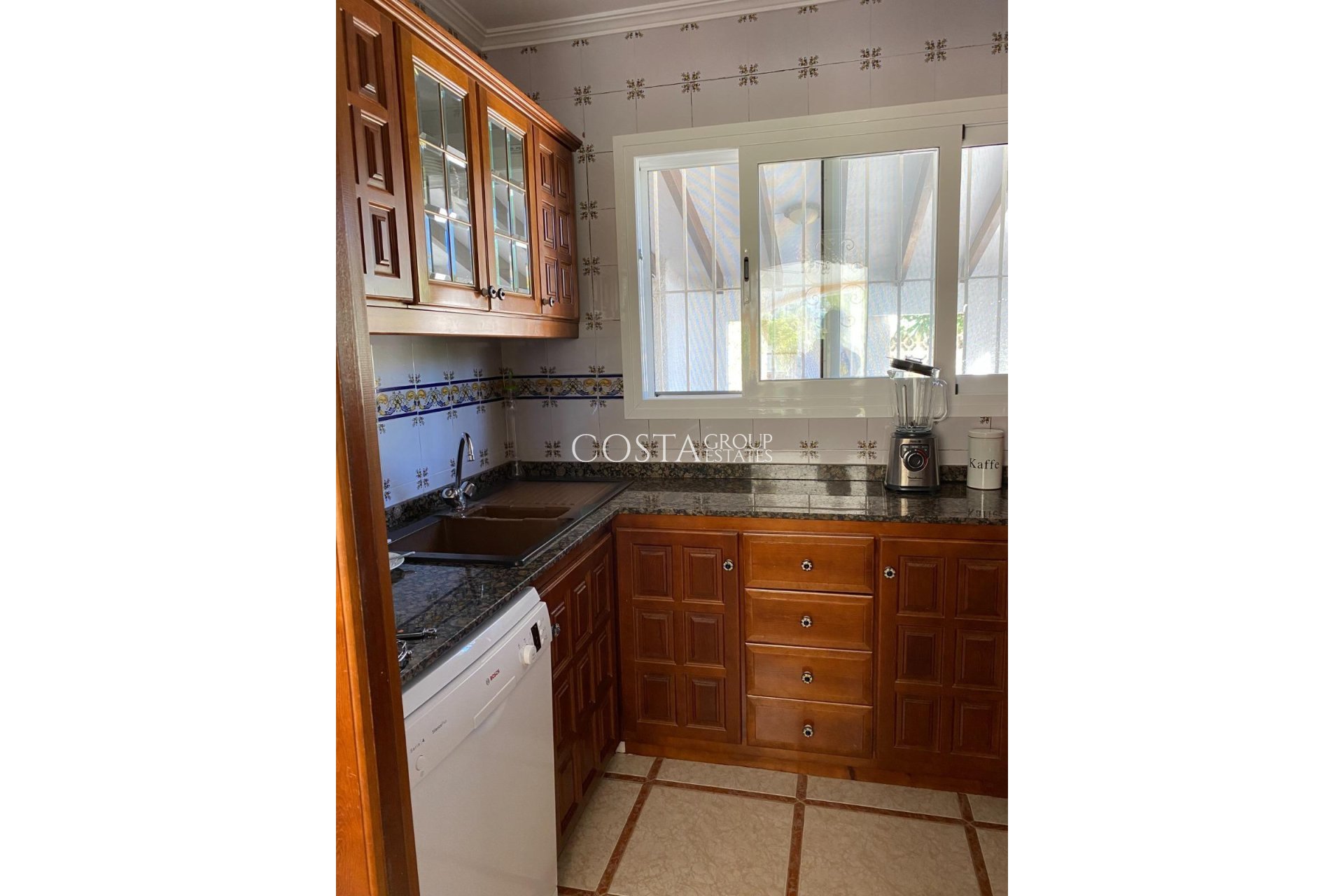 Resale - House -
Benissa - Benissa Centro