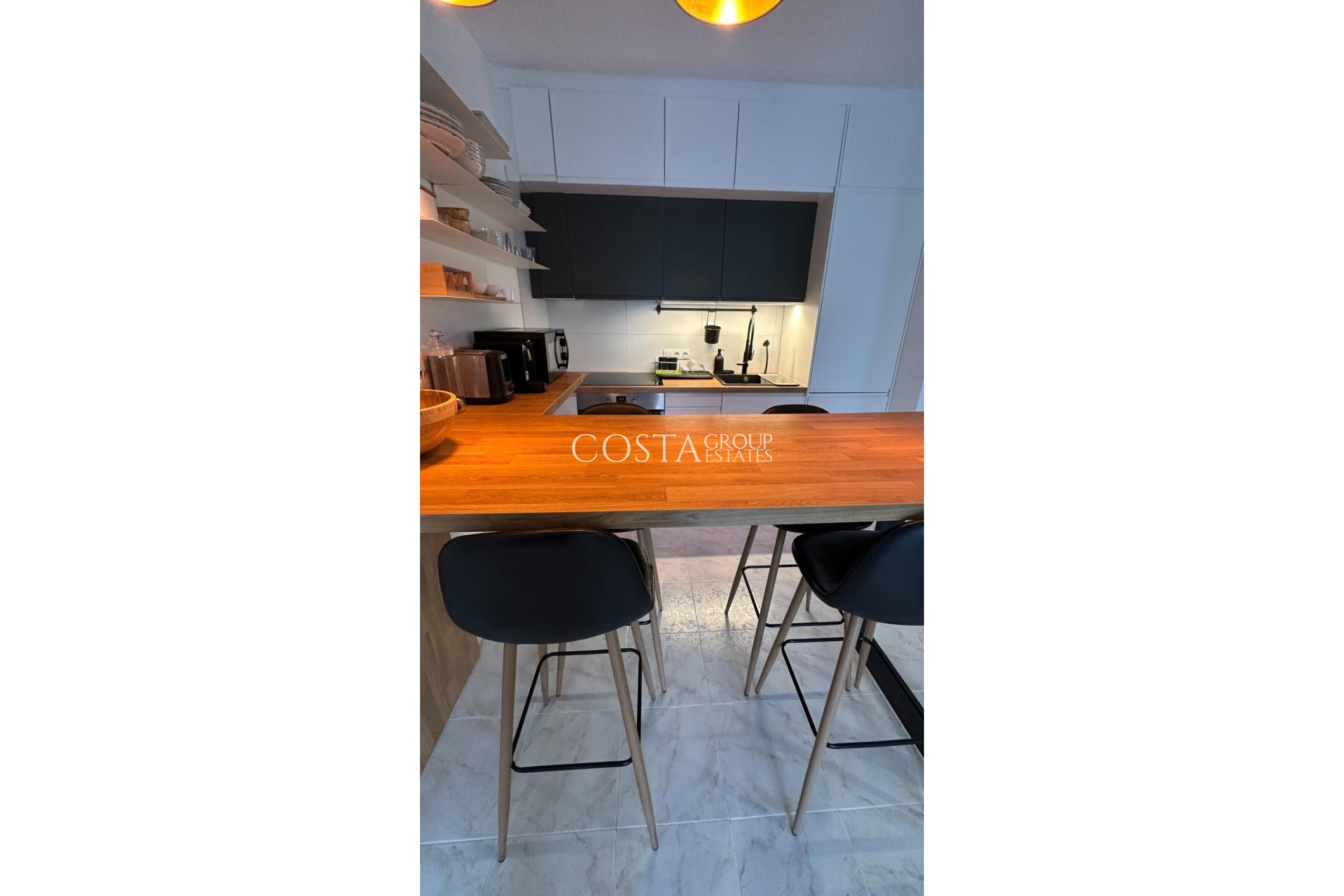 Resale - House -
Benitachell - Benitachell Centro