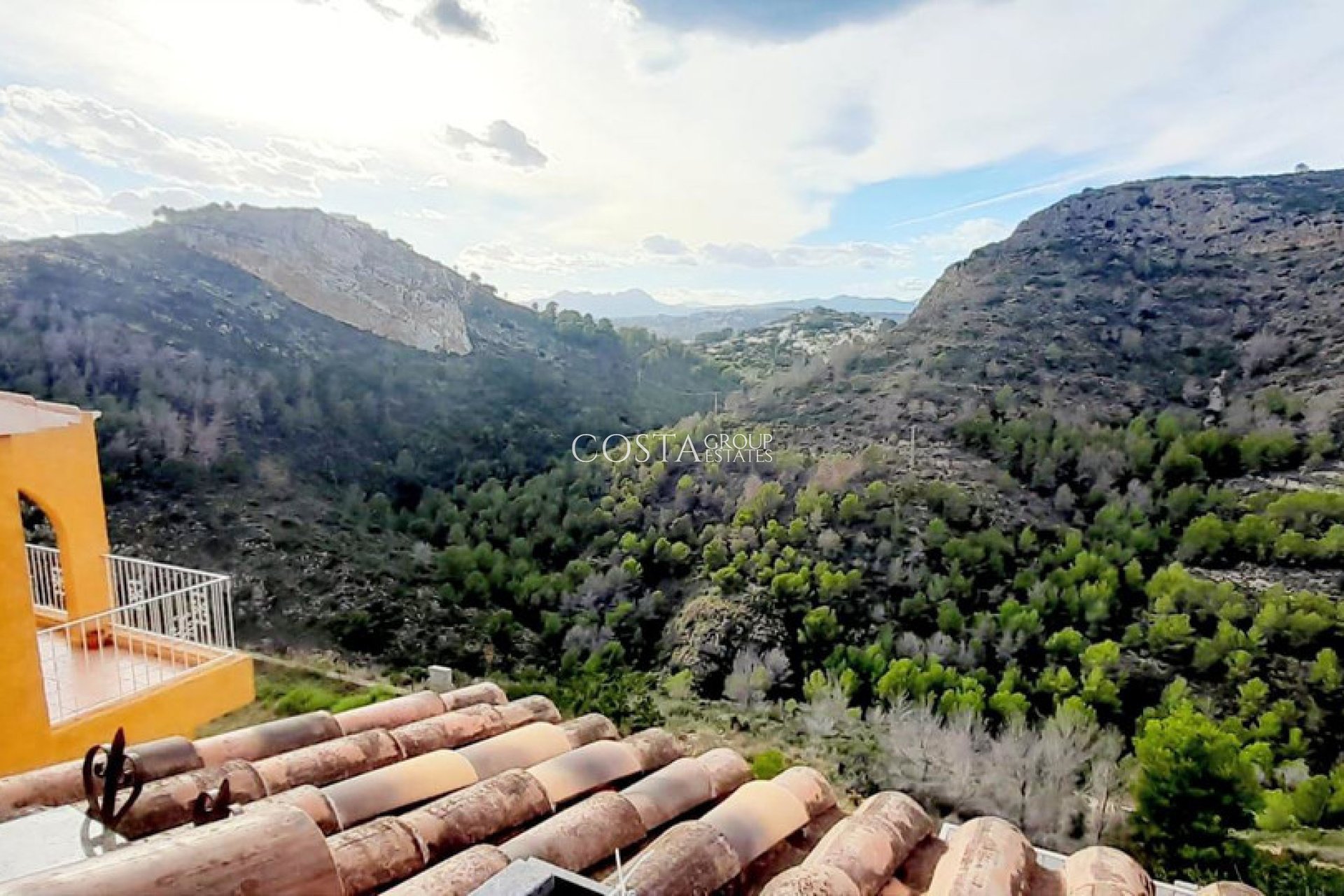 Resale - House -
Benitachell - Benitachell Centro