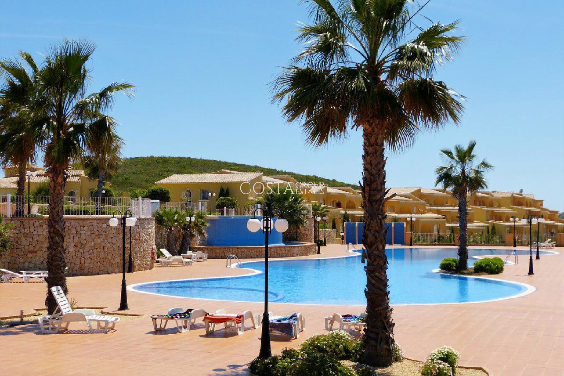 Resale - House -
Benitachell - Benitachell Centro