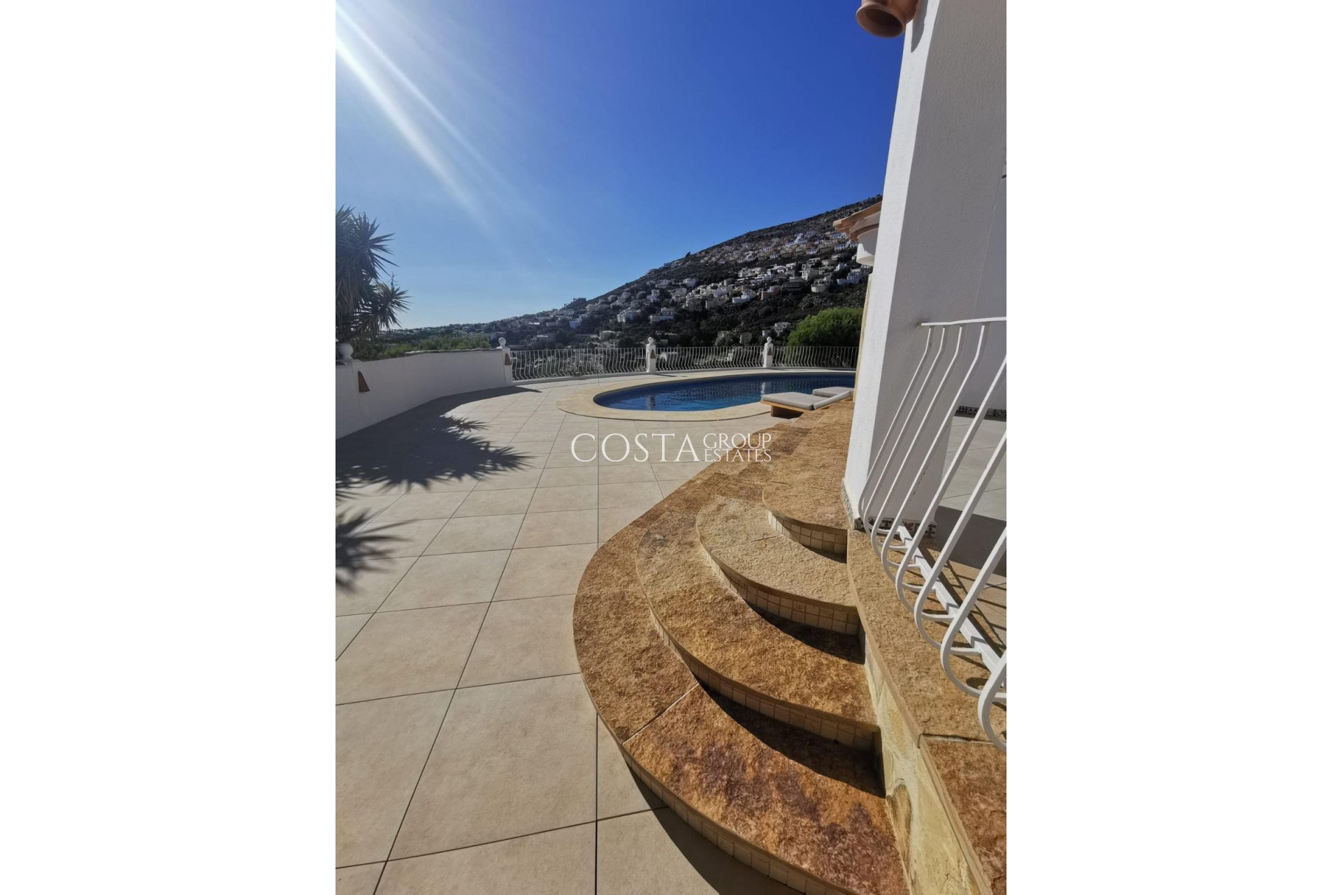 Resale - House -
Benitachell - Benitachell Centro