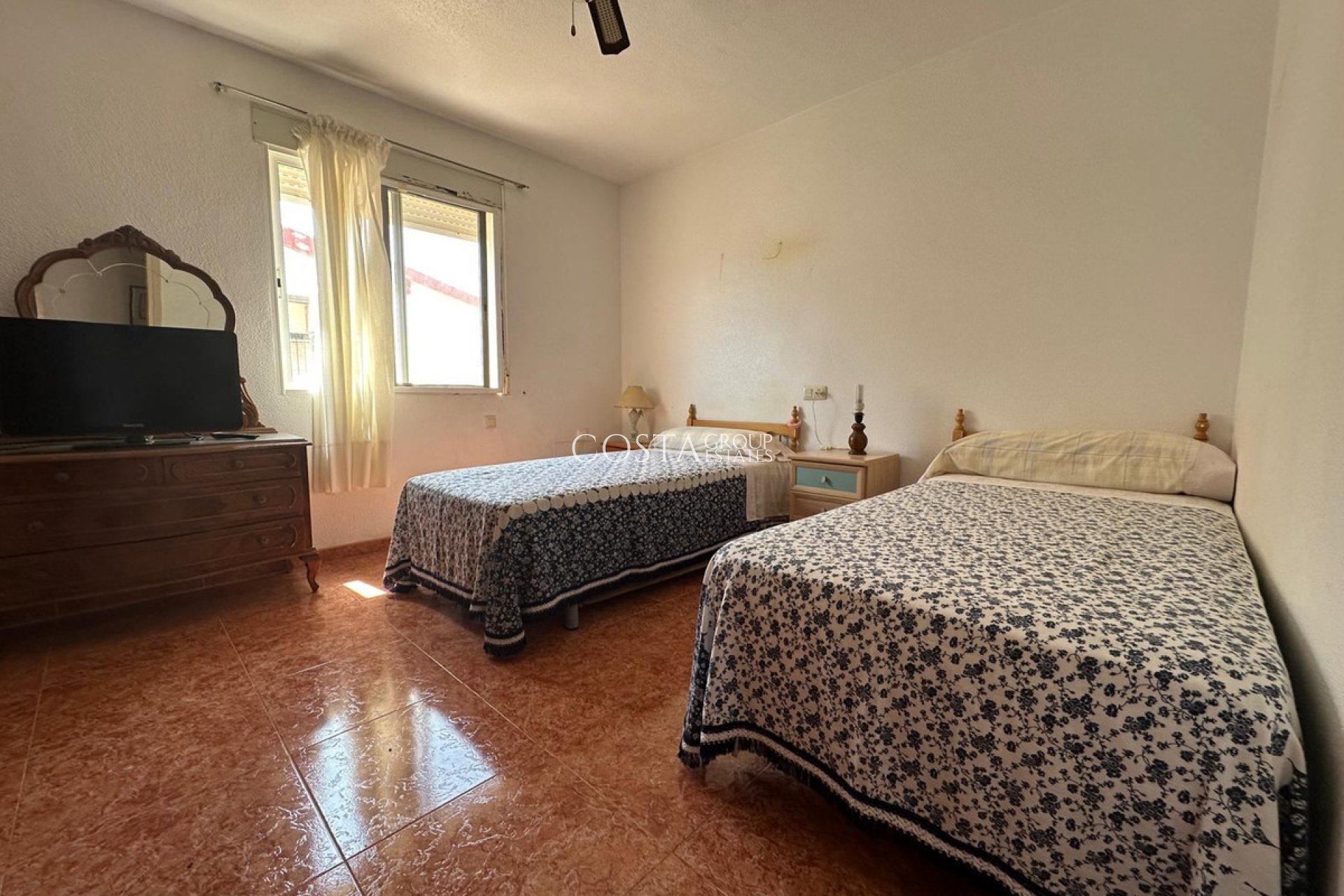 Resale - House -
Cartagena - Los Nietos