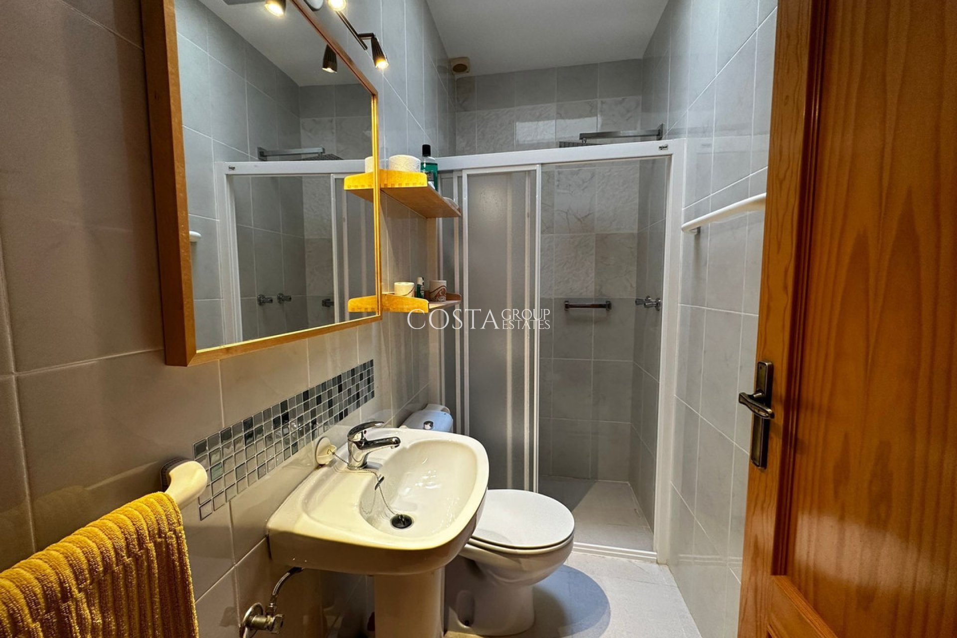 Resale - House -
Cartagena - Los Nietos