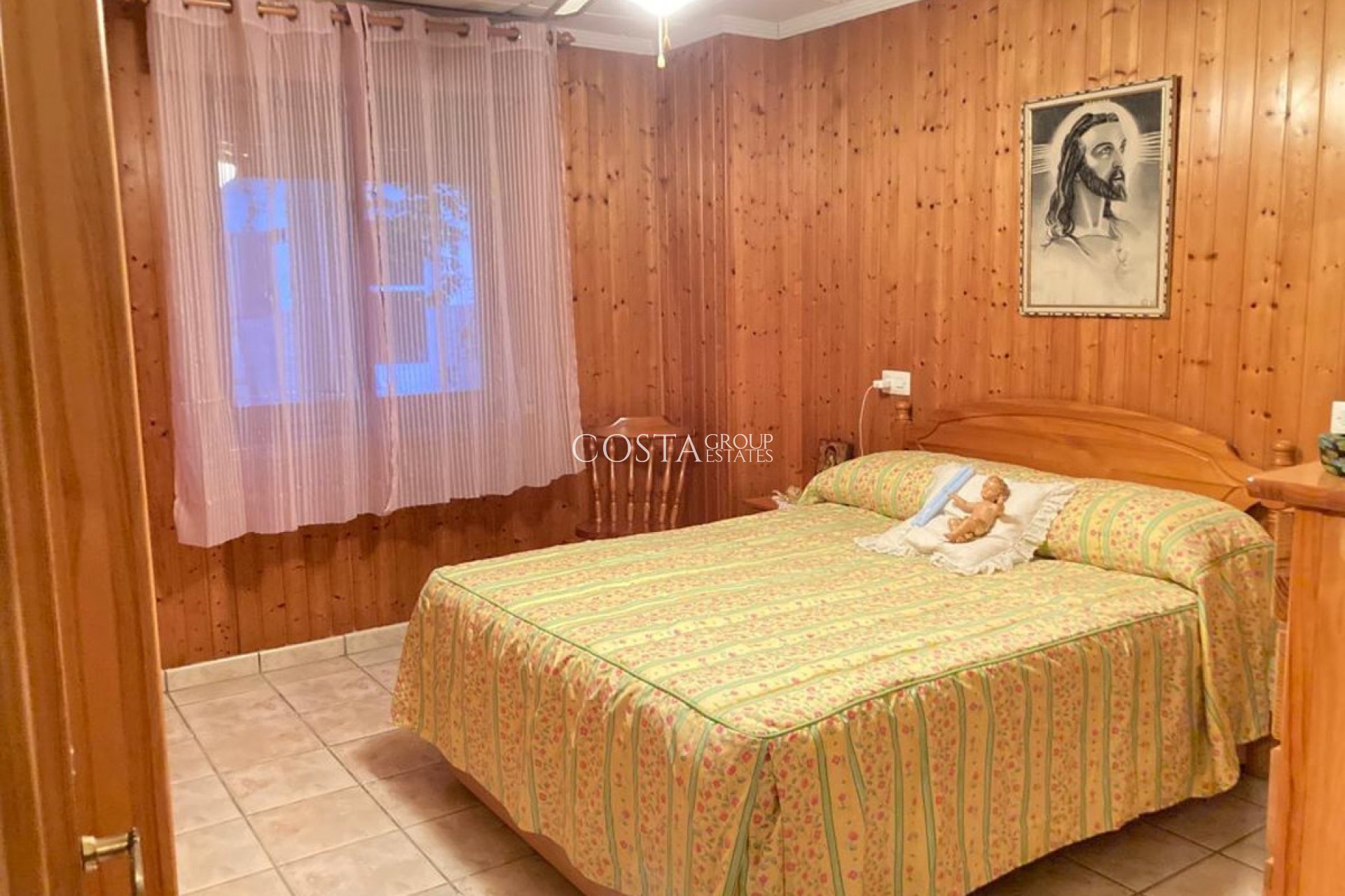 Resale - House -
Catral - Catral Centro
