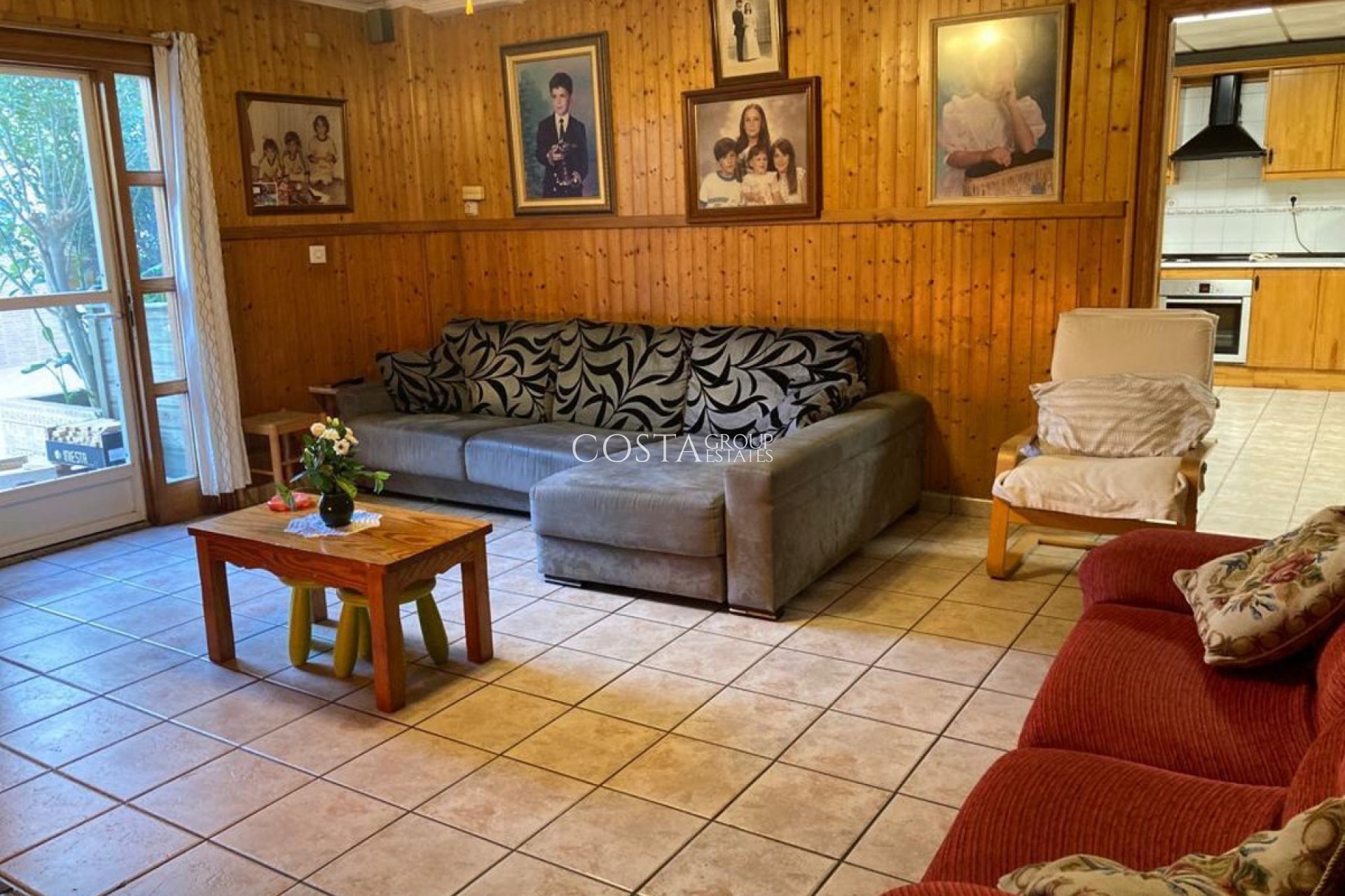 Resale - House -
Catral - Catral Centro