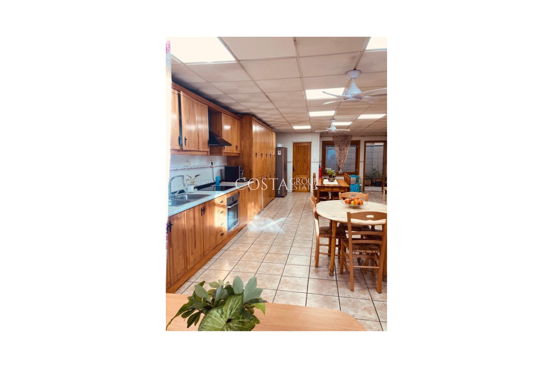 Resale - House -
Catral - Catral Centro