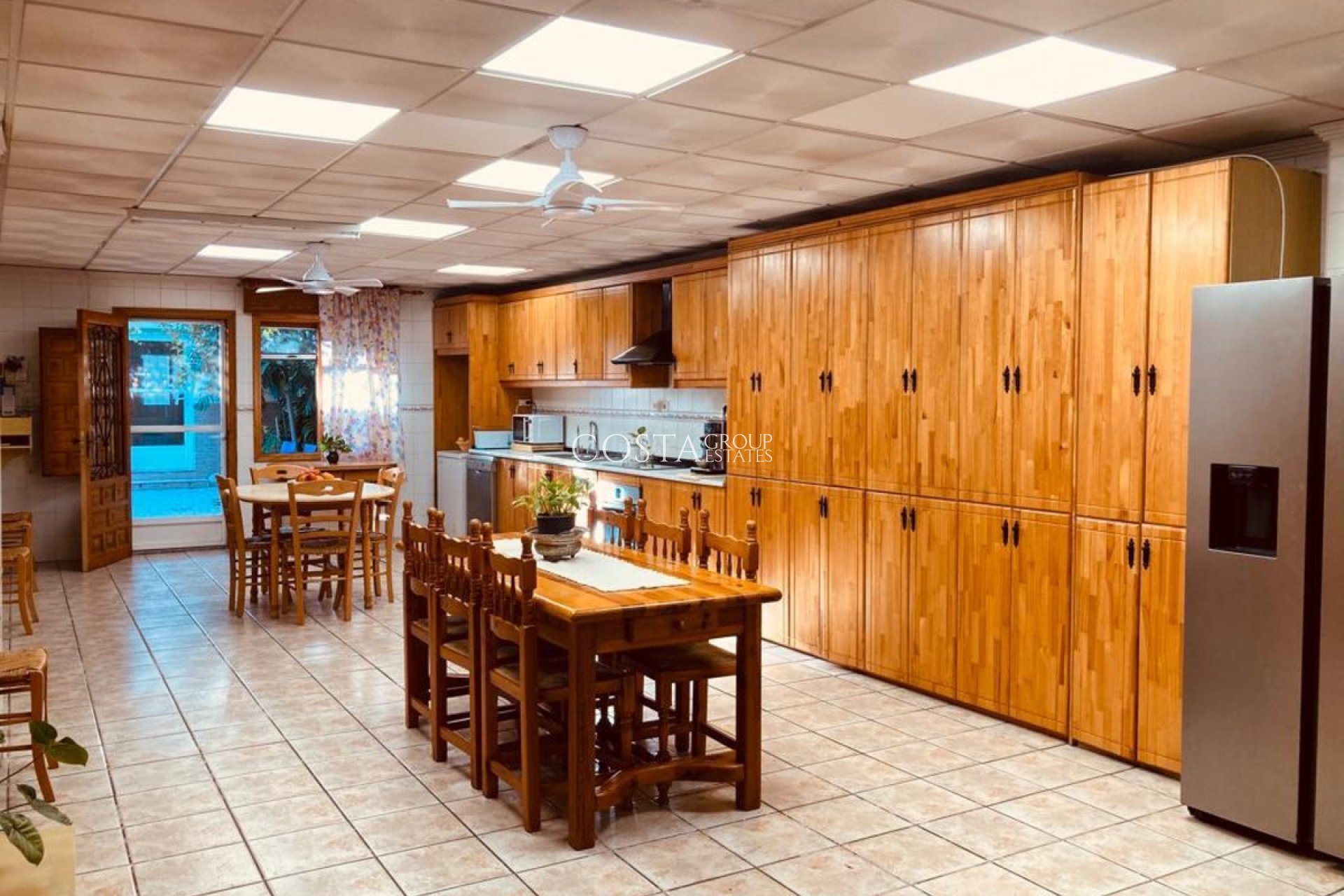 Resale - House -
Catral - Catral Centro