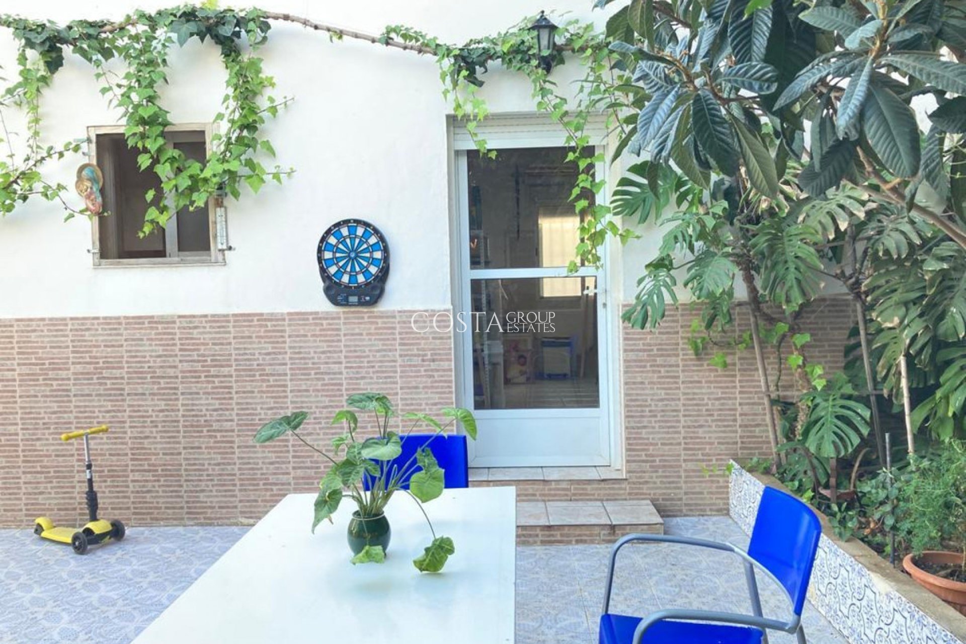 Resale - House -
Catral - Catral Centro