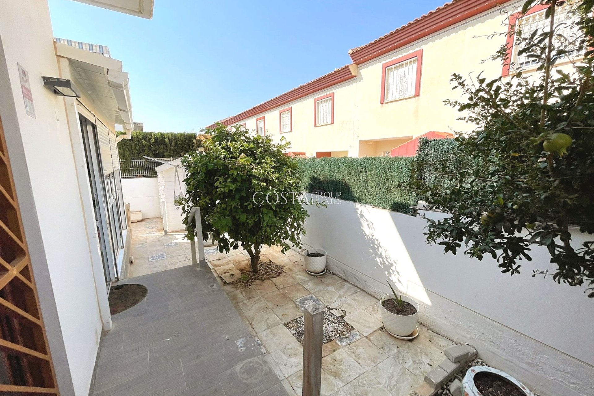Resale - House -
Ciudad Quesada - Doña Pepa