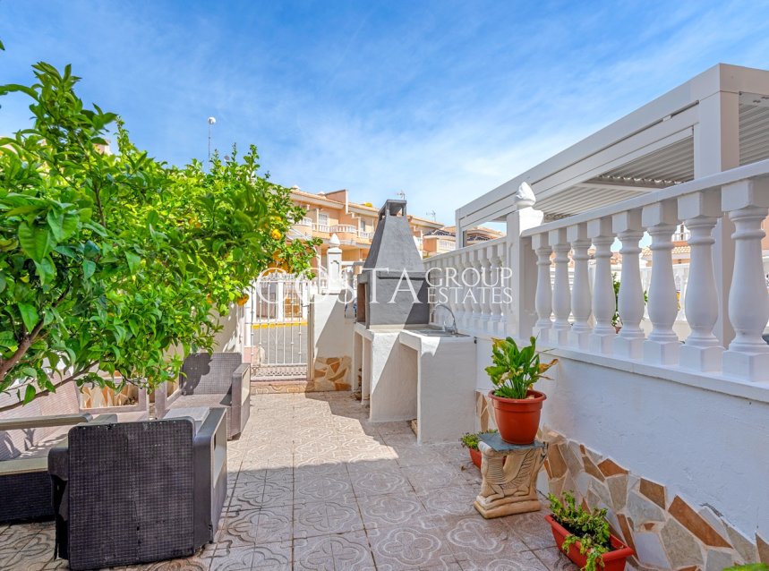 Resale - House -
Ciudad Quesada - Doña Pepa