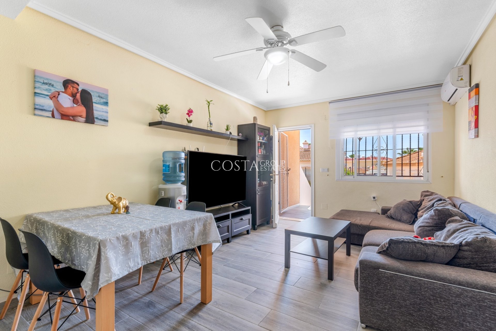 Resale - House -
Ciudad Quesada - Doña Pepa