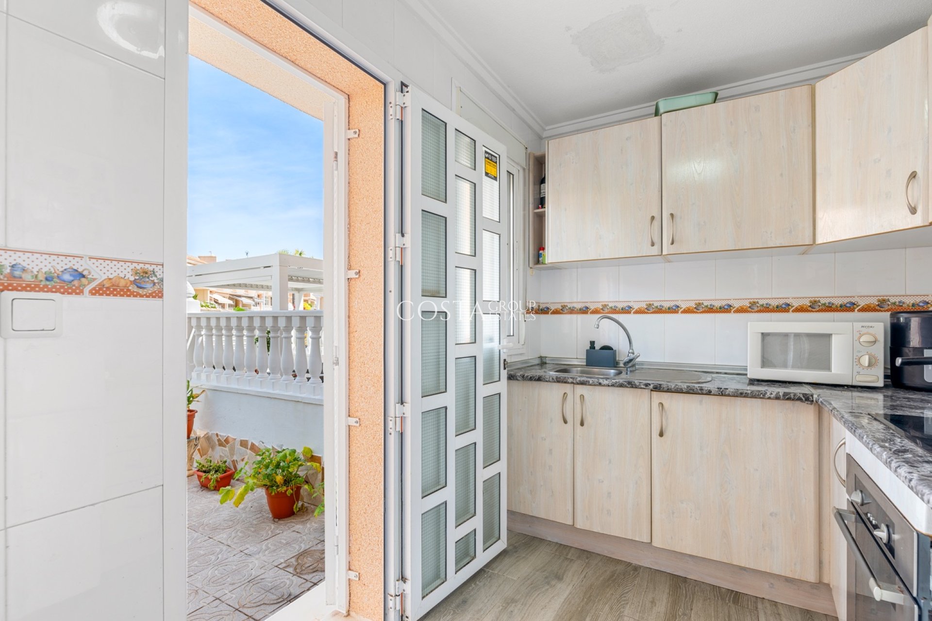 Resale - House -
Ciudad Quesada - Doña Pepa