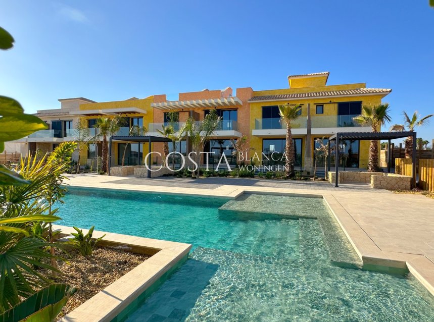 Resale - House -
Cuevas del Almanzora - Villaricos