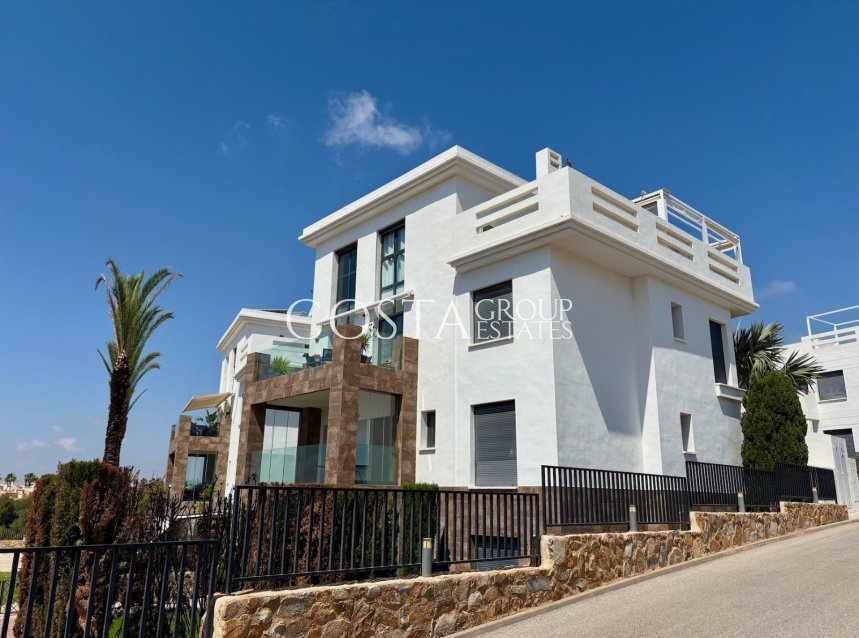 Resale - House -
Dehesa de Campoamor - Las Ramblas