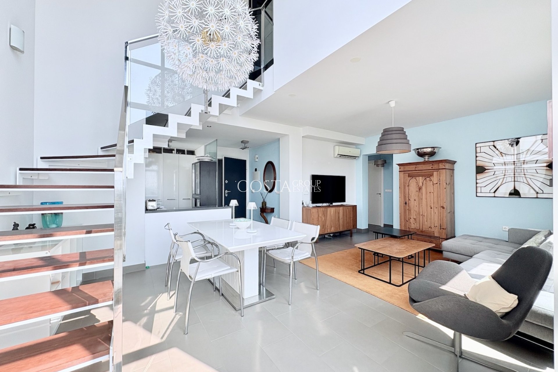 Resale - House -
Dehesa de Campoamor - Las Ramblas