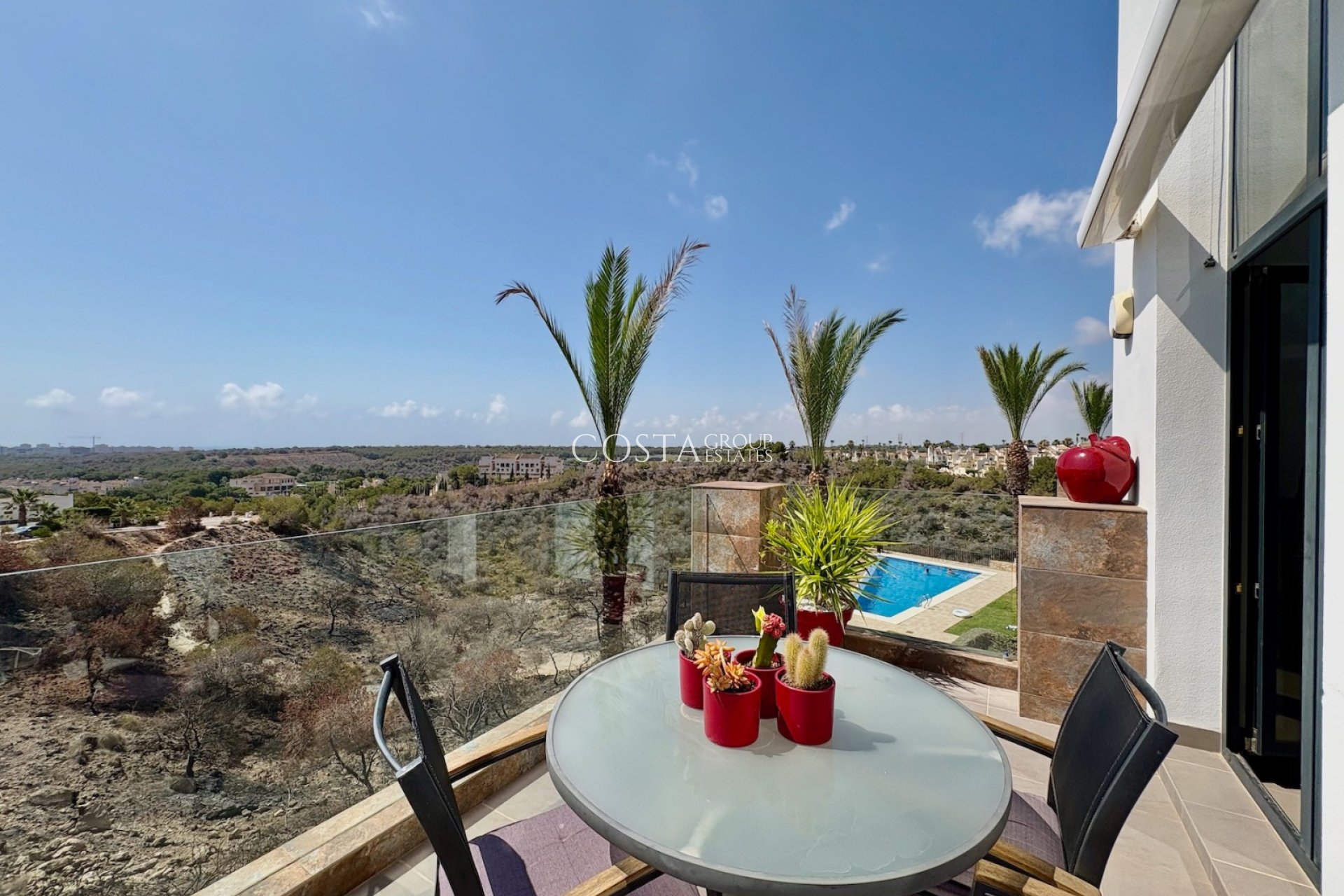 Resale - House -
Dehesa de Campoamor - Las Ramblas